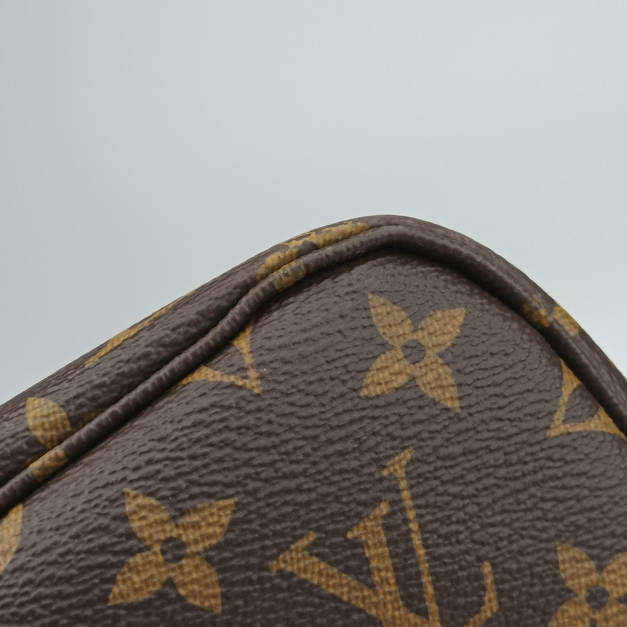 Neverfull MM brown×Grenard Pink Monogram Canvas M41602 CA1135ネヴァーフル MM  モノグラム/ブラウン×グルナード モノグラムキャンバス M41602 CA1135