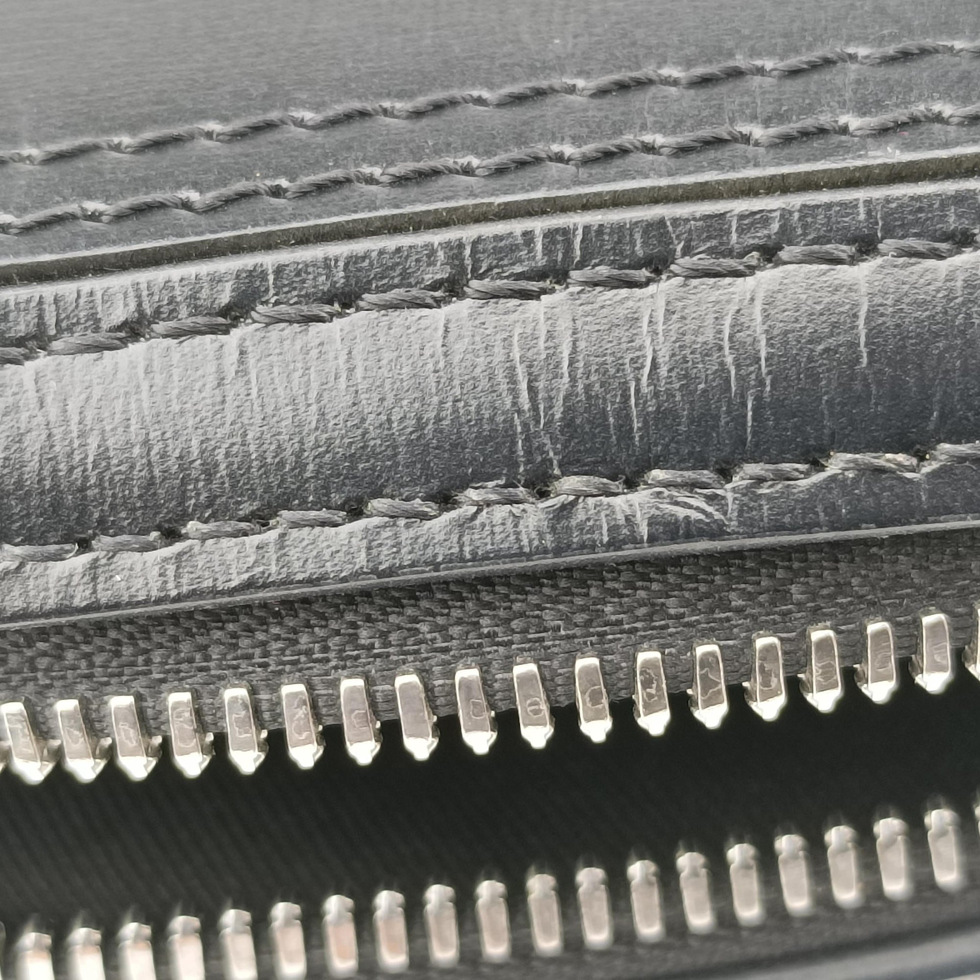 Danube messenger Black Leather M53975 CA2179 IC Chipダヌーブメッセンジャー ブラック レザー M53975 CA2179 ICチップ