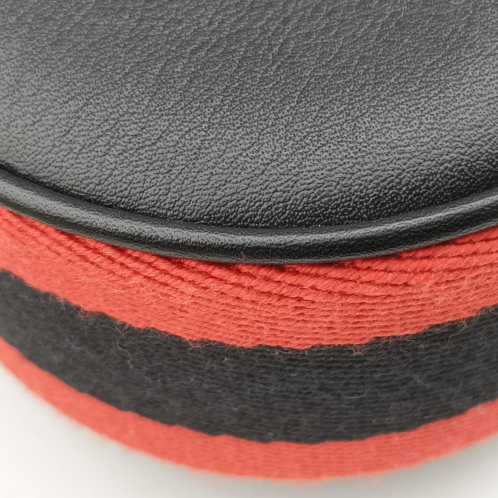 ATTACHE Black Leather 699409 C038451747アタッシェ ブラック レザー 699409 C038451747