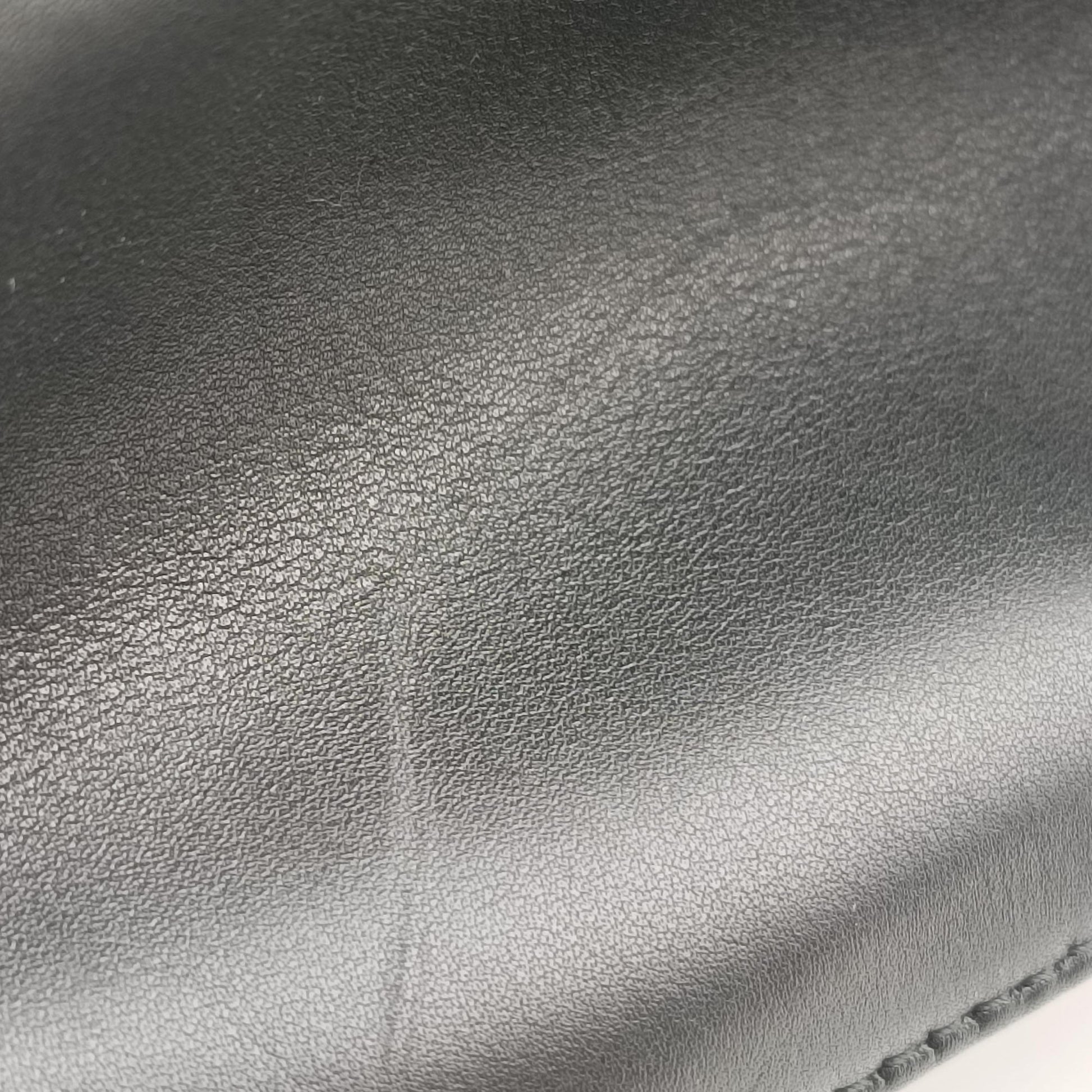 Queen Margaret Bamboo Black×White Leather 476664 E022769871クイーンマーガレット バンブー ブラック×ホワイト レザー 476664 E022769871