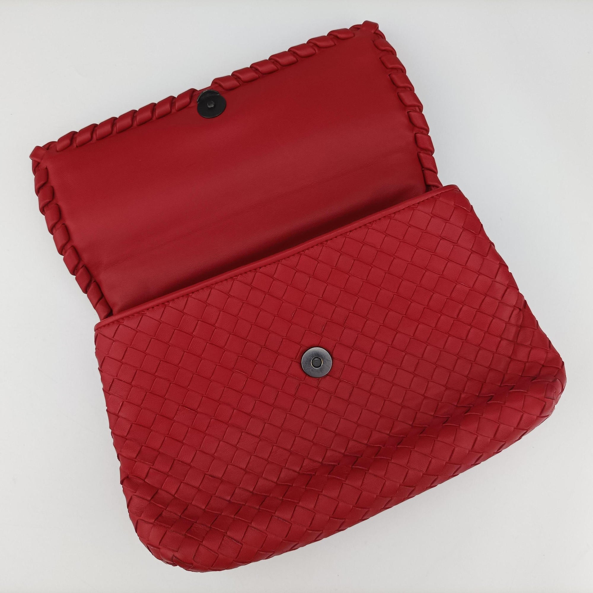 Intrecciato Olimpia Red lambskin B06397585Cイントレチャート オリンピア レッド ラムスキン B06397585C