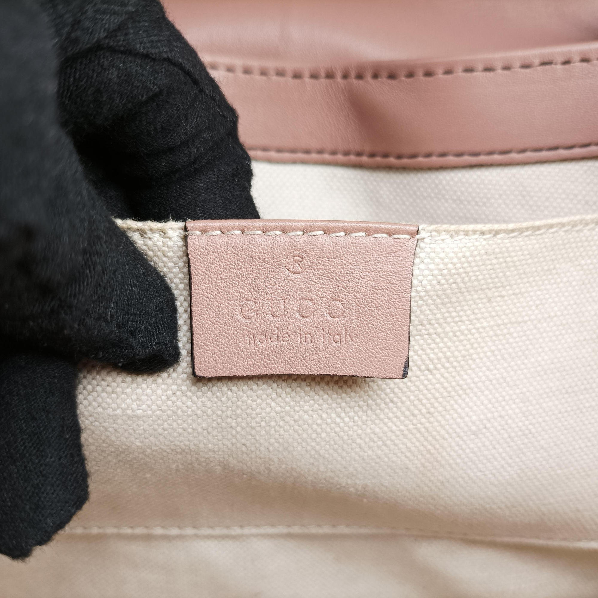 Emily Pink Leather 295402 I012766578エミリー ピンク レザー 295402 I012766578