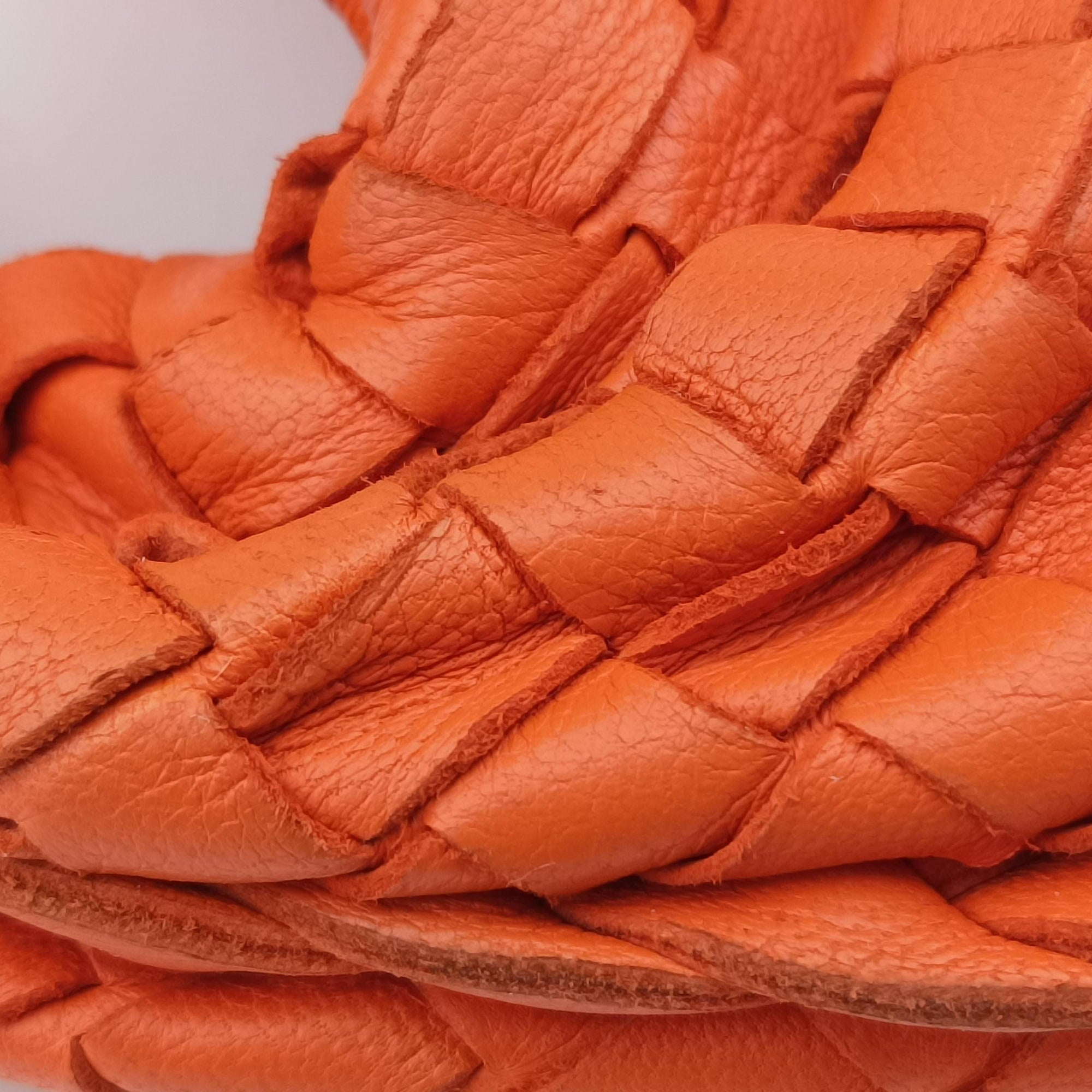 Intrecciato Orange lambskin 115653 V0013 7501イントレチャート オレンジ ラムスキン 115653 V0013 7501