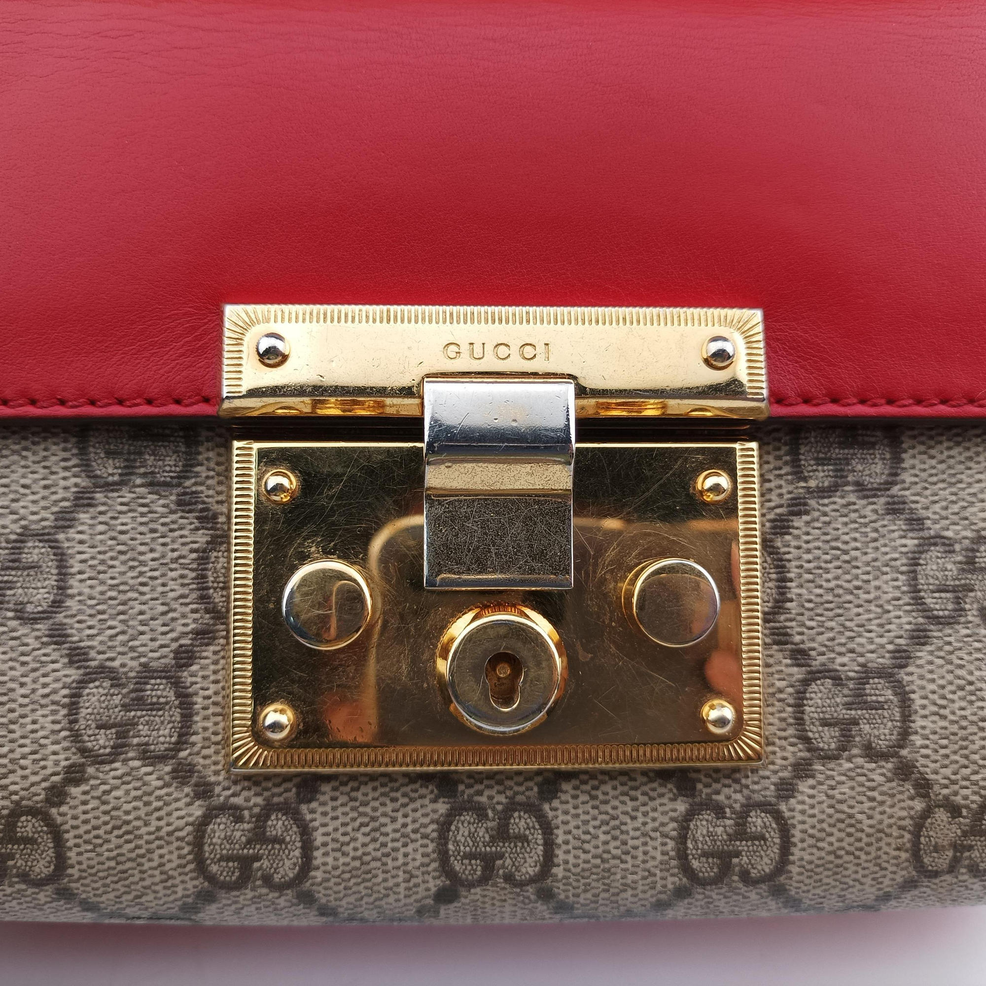 Padlock beige×red×pink PVC coated canvas×Leather 409487 E019422572パドロック ベージュ×レッド×ピンク PVCコーティングキャンバス×レザー 409487 E019422572