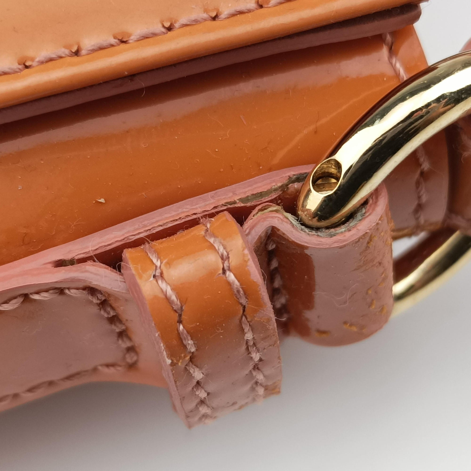 Vara Bow Caramel Patent AB-21E298ヴァラ リボン キャメル パテント AB-21E298