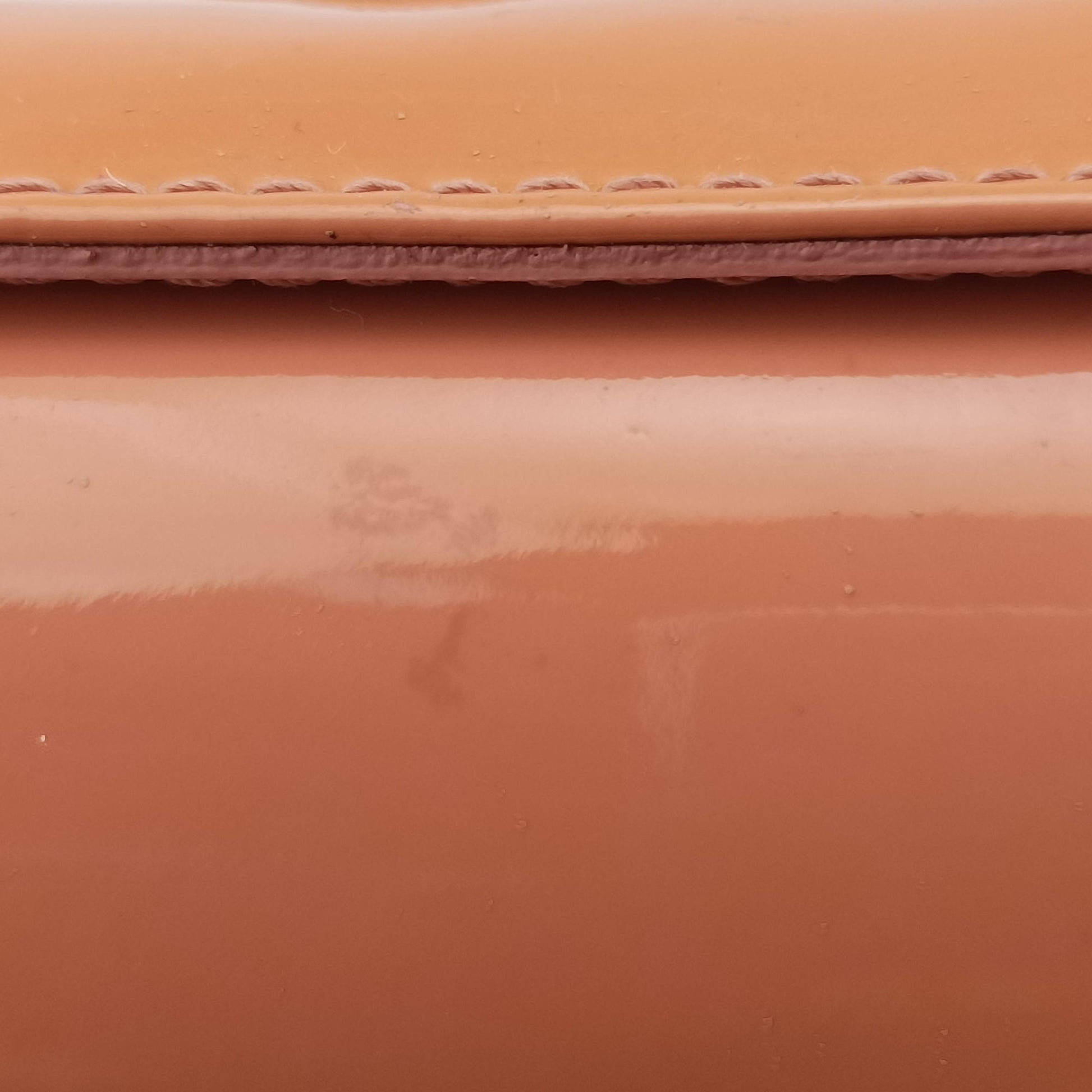 Vara Bow Caramel Patent AB-21E298ヴァラ リボン キャメル パテント AB-21E298