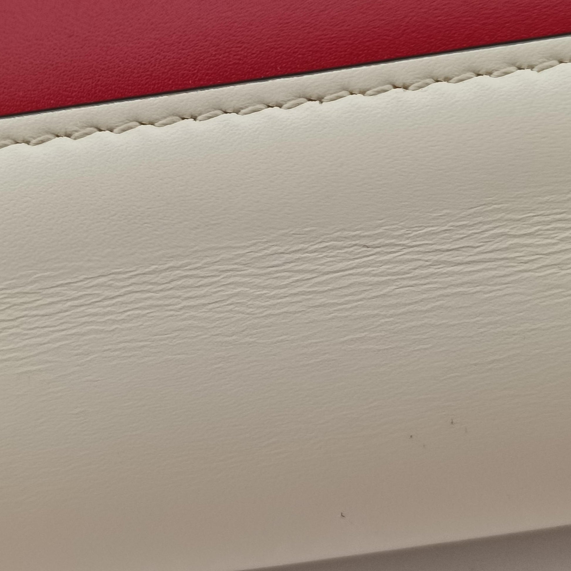 Queen Margaret White×Red×Blue×Pink Leather 476541 D023995575クイーン マーガレット ホワイト×レッド×ブルー×ピンク レザー 476541 D023995575