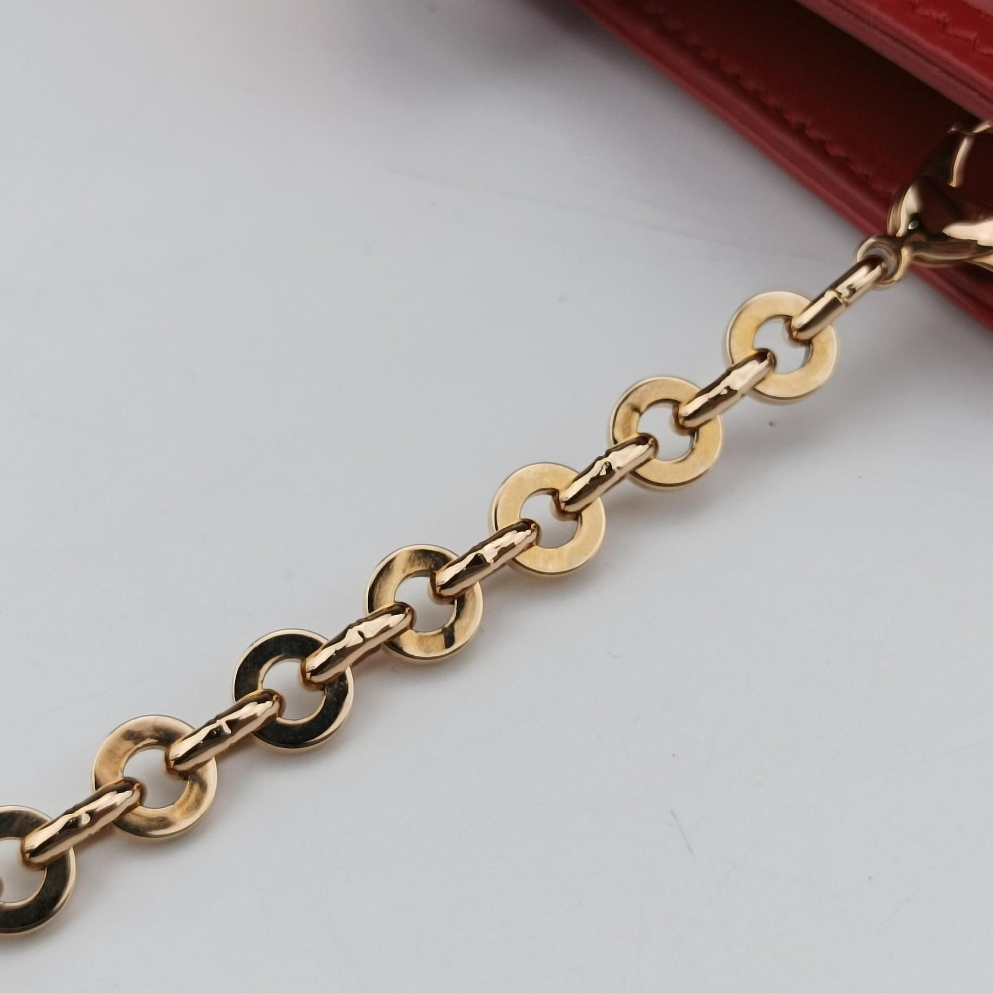 Vara Bow Red Patent Leather RN136180843ヴァラ リボン レッド パテントレザー RN136180843