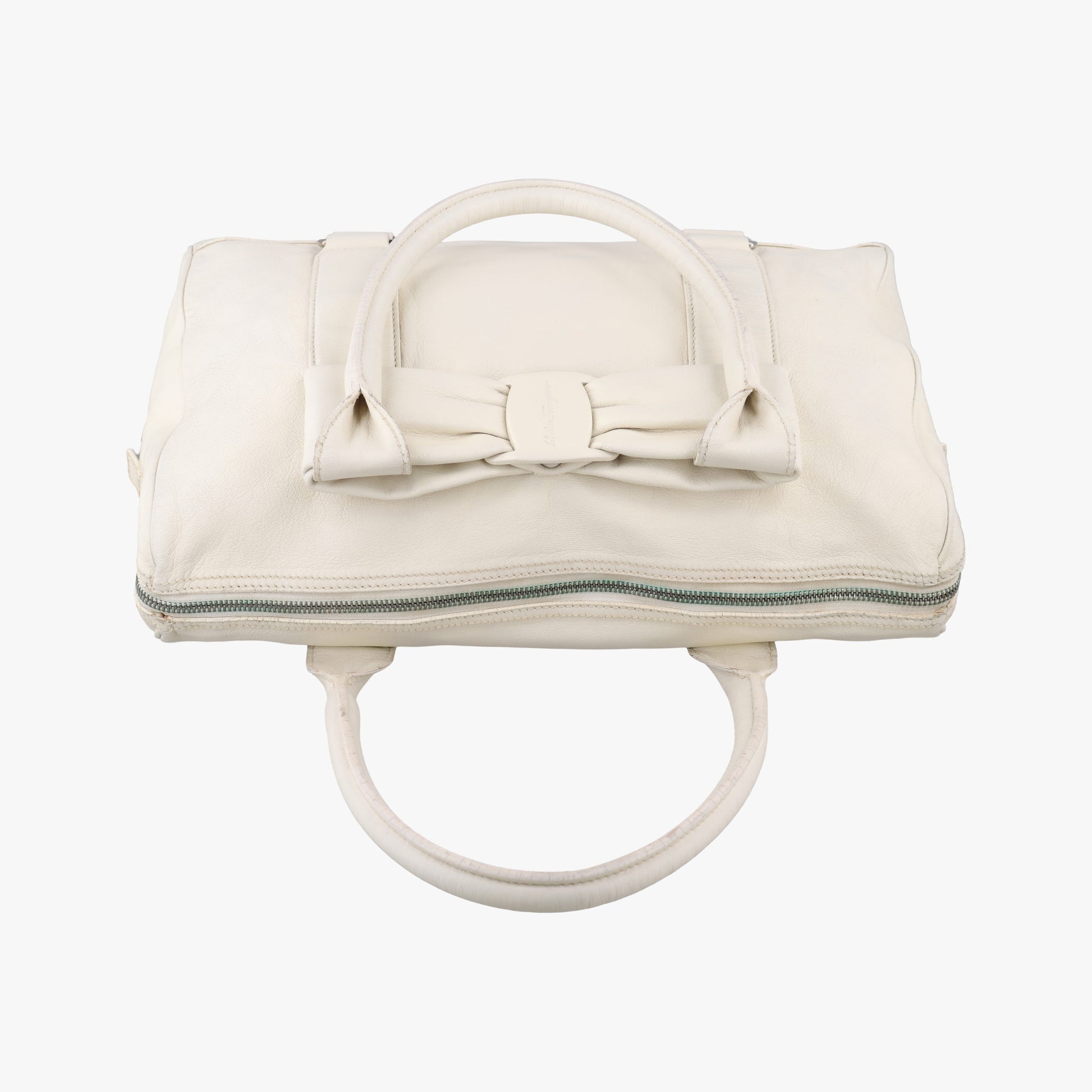 Vara Bow White Leather EE-21A907ヴァラ リボン ホワイト レザー EE-21A907