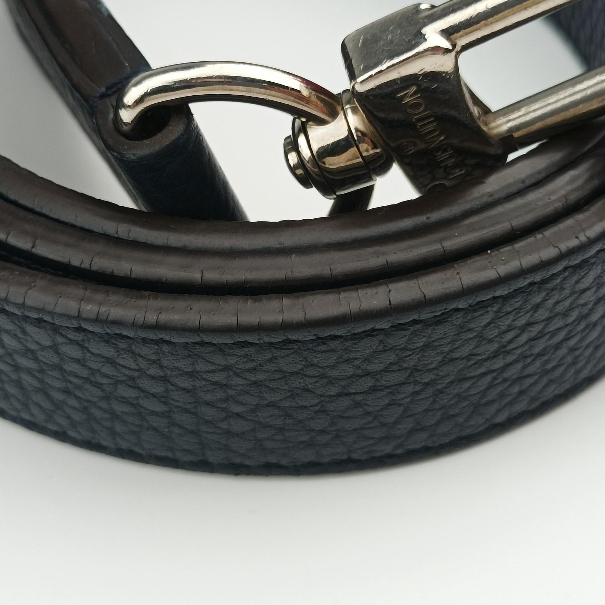Armand Briefcase MM Navy Taurillon leather M54380 UB4157アルマンド ブリーフケース MM ネイビー トリヨンレザー M54380 UB4157