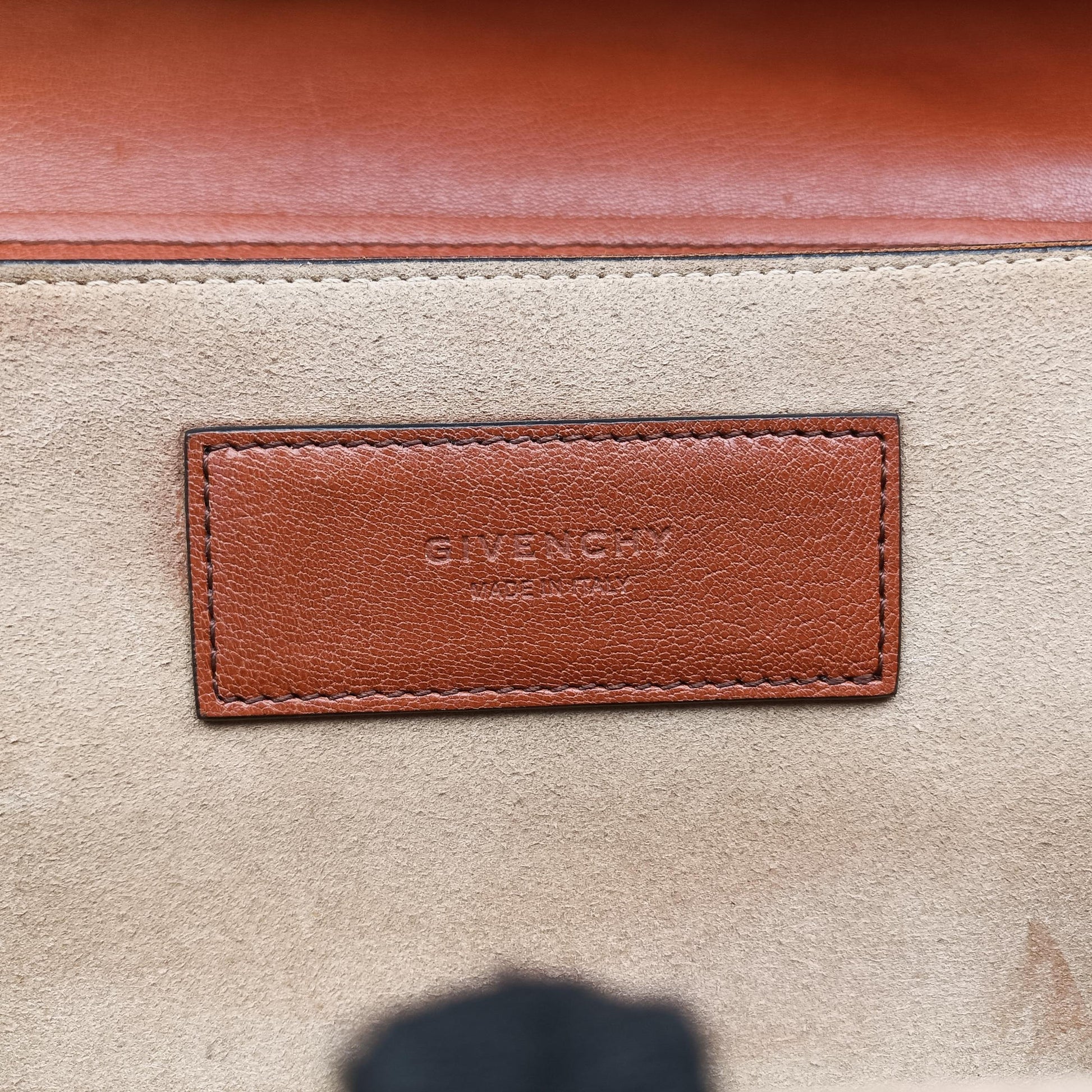 GV3 small Chestnut Leather × Suede 3C C0188GV3 スモール チェスナット レザー × スエード 3C C0188