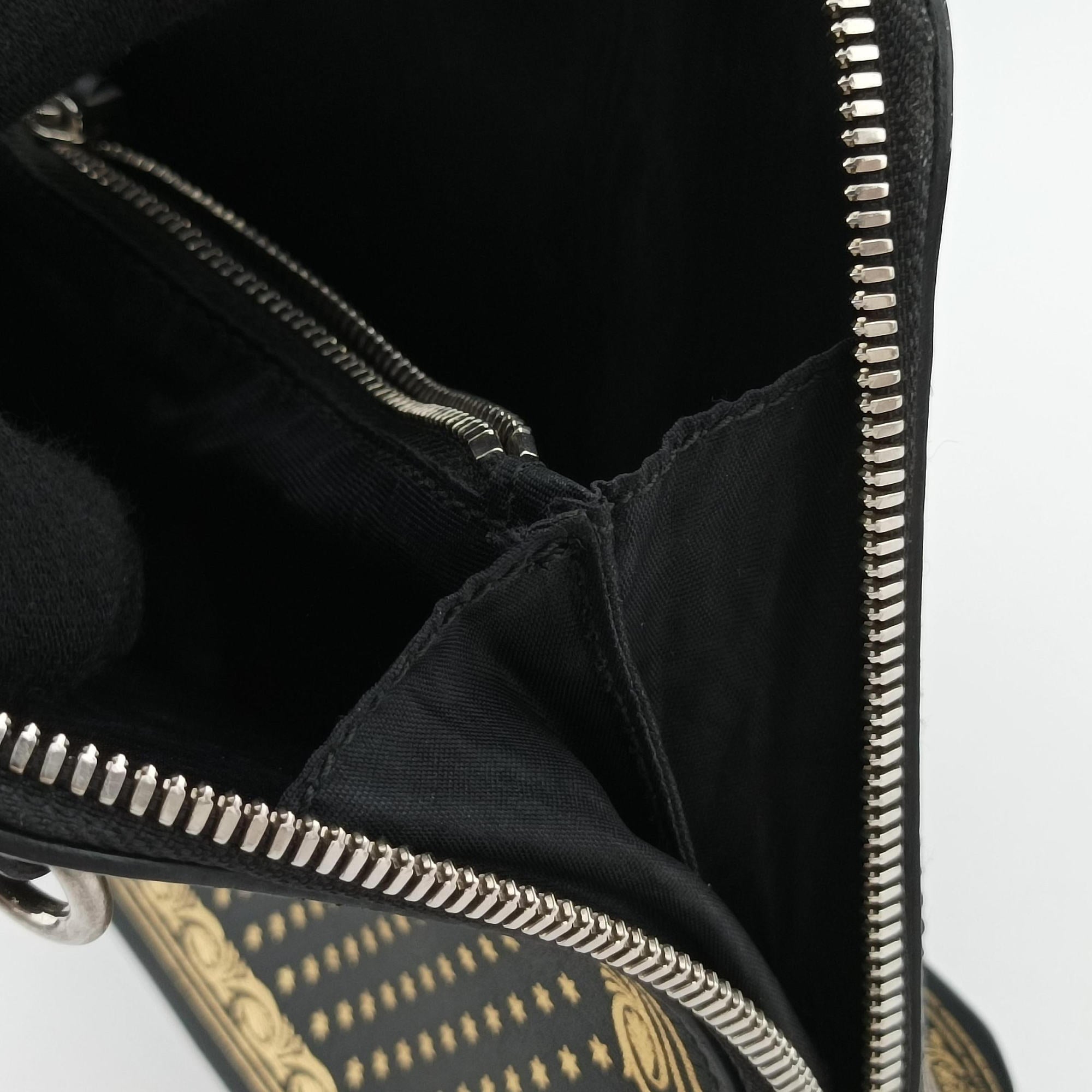 SEGA collaboration GUCCY print Black Leather 511189 I023944456セガ コラボ GUCCYプリント ブラック レザー 511189 I023944456
