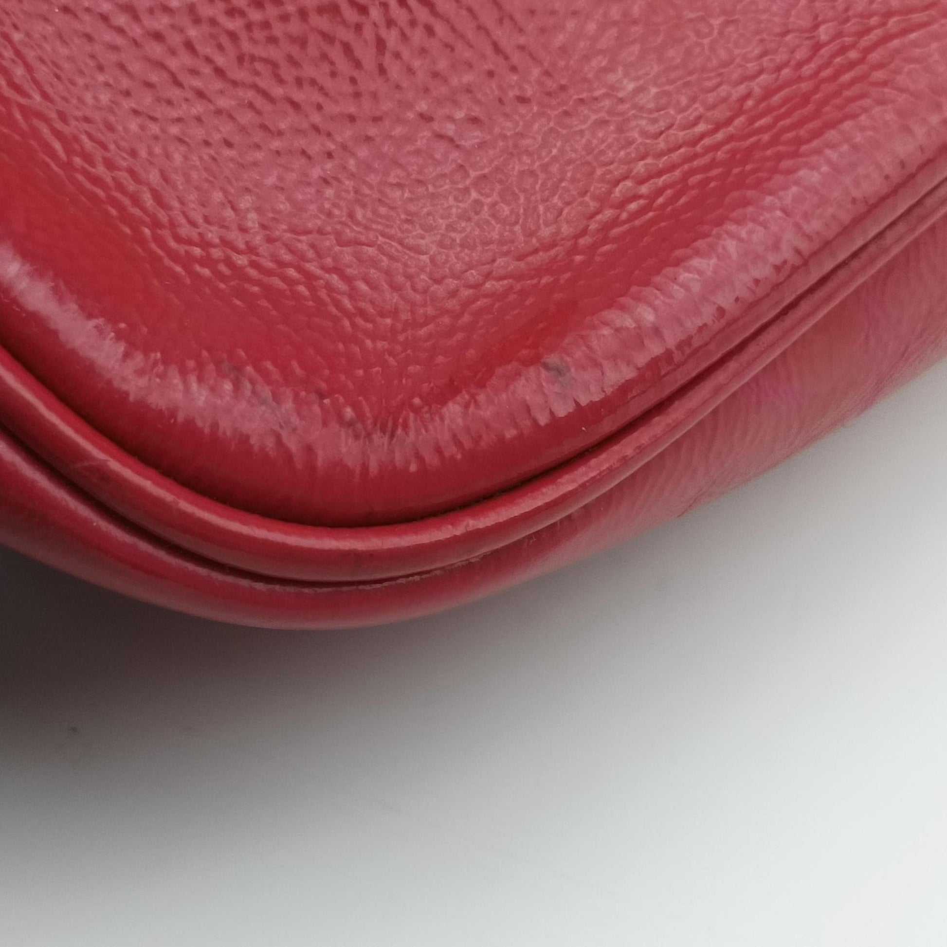 Soho RoseRed Patent Leather 323190 E015353790ソーホー  ローズレッド パテント 323190 E015353790