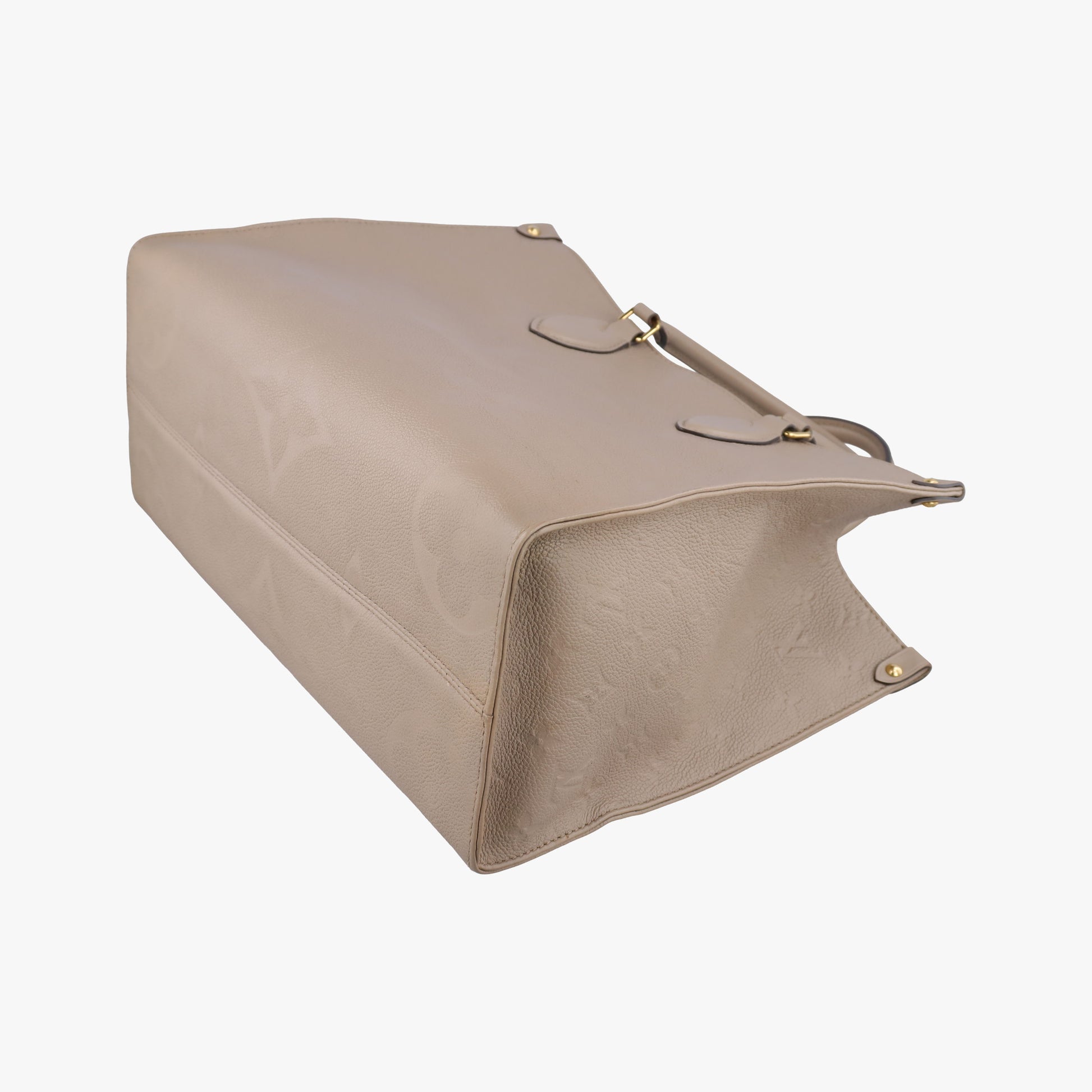 OntheGo MM Beige Monogram Empreinte M45607 IC ChipオンザゴーMM ベージュ系 モノグラム アンプラント M45607 ICチップ