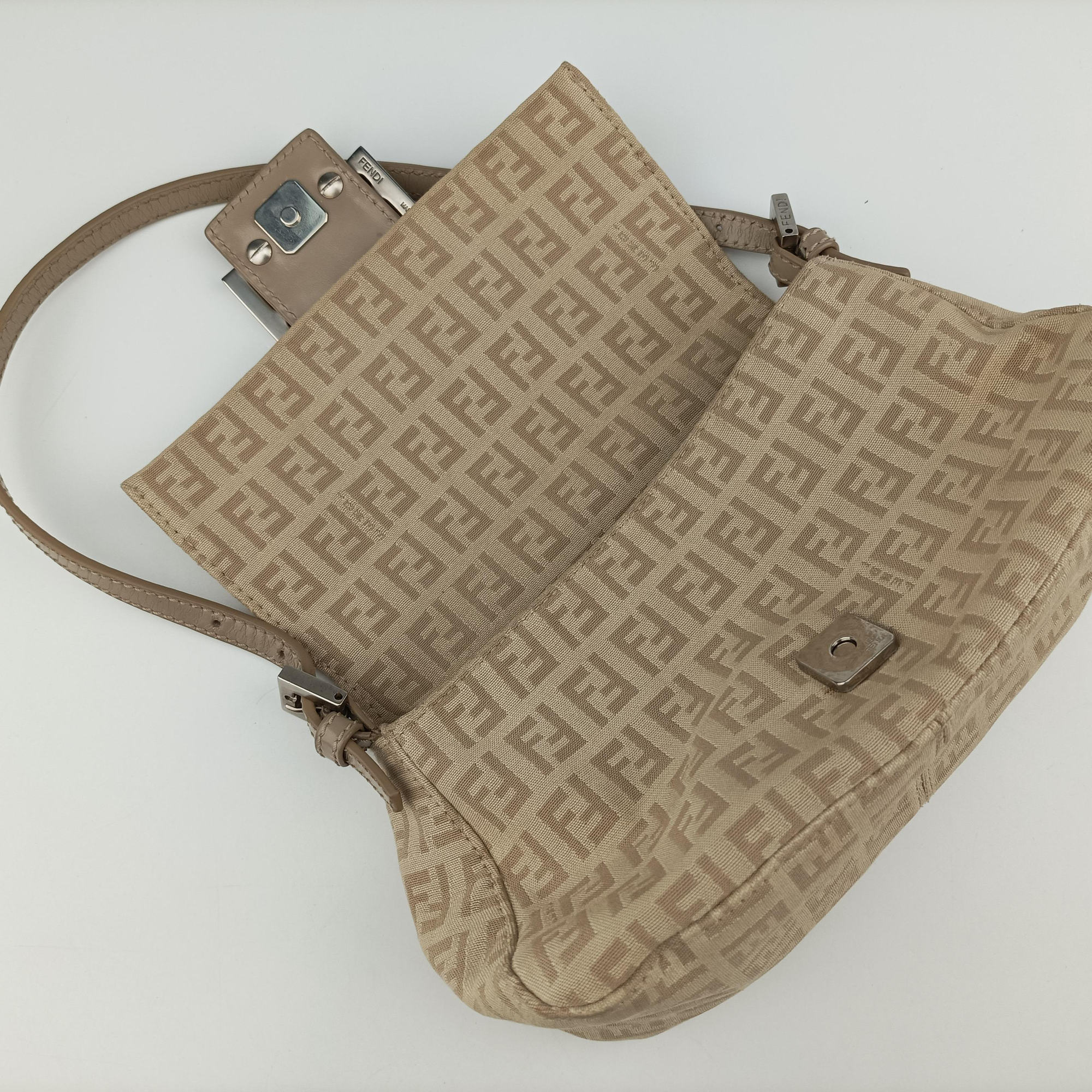 Baguette Beige Jacquard 8BR180 2305 8BR180/KU7 048マンマバケット ベージュ ジャガード 8BR180 2305 8BR180/KU7 048