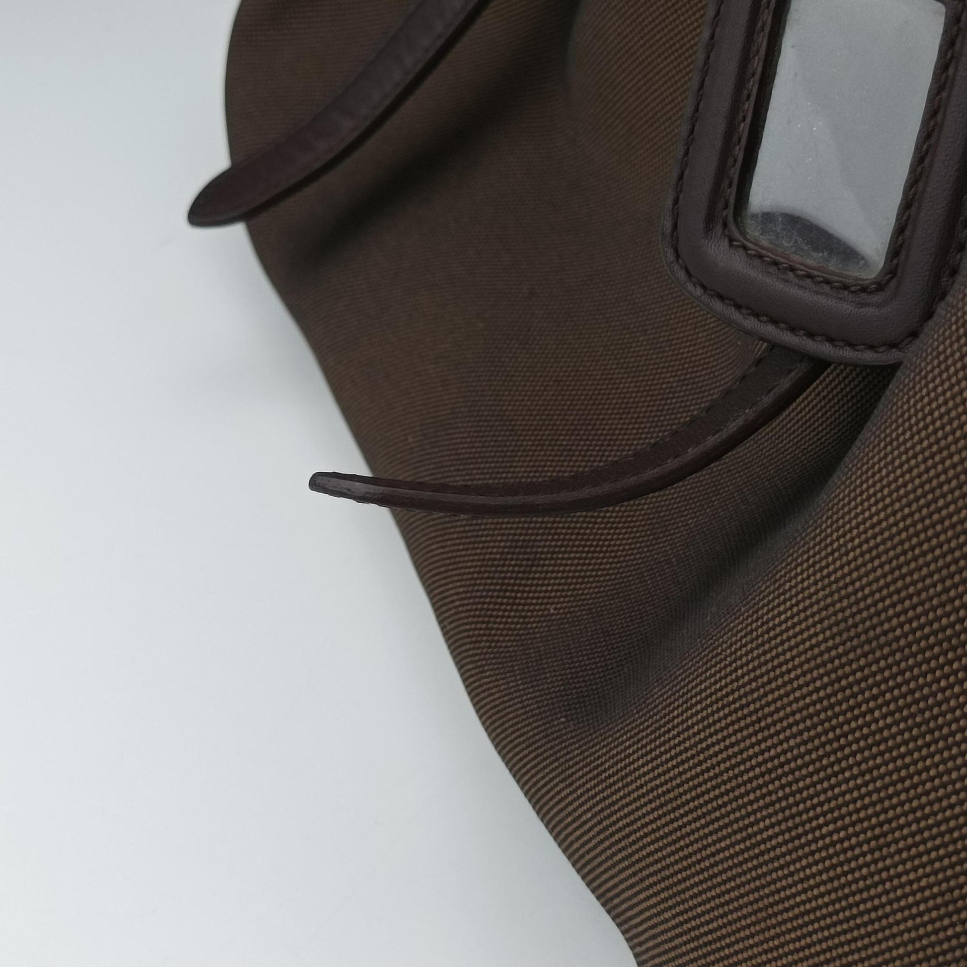 Vitello Daino Trimmed Canapa Logo Frame Brown Fabric × leather BR3508 25ヴィッテロ ダイノ トリム カナパ ロゴ フレーム ブラウン ファブリック×レザー BR3508 25
