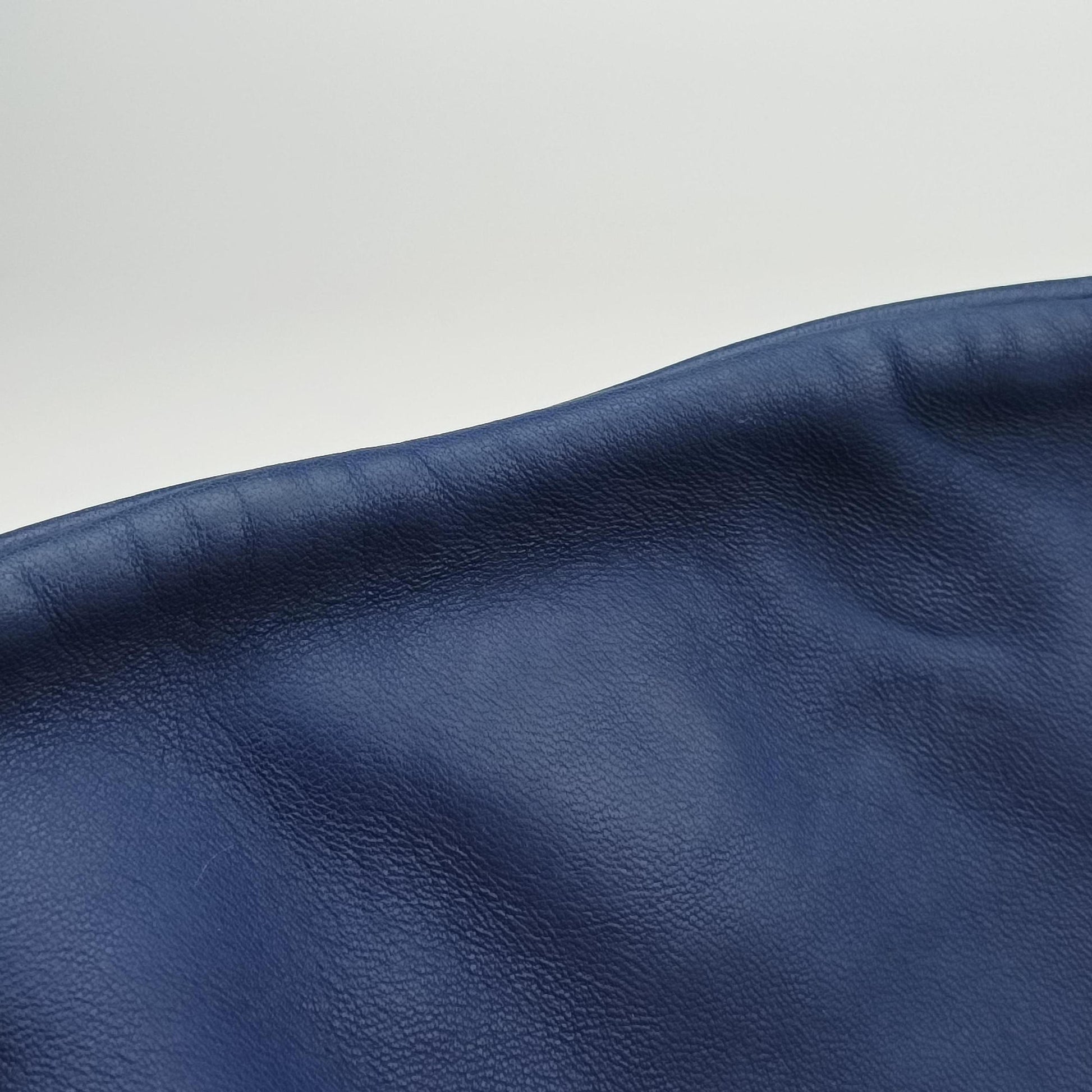 Intrecciato Navy lambskin 245343 V0016 4260 EPEV 2011 1340 Aイントレチャート ネイビー ラムスキン 245343 V0016 4260 EPEV 2011 1340 A