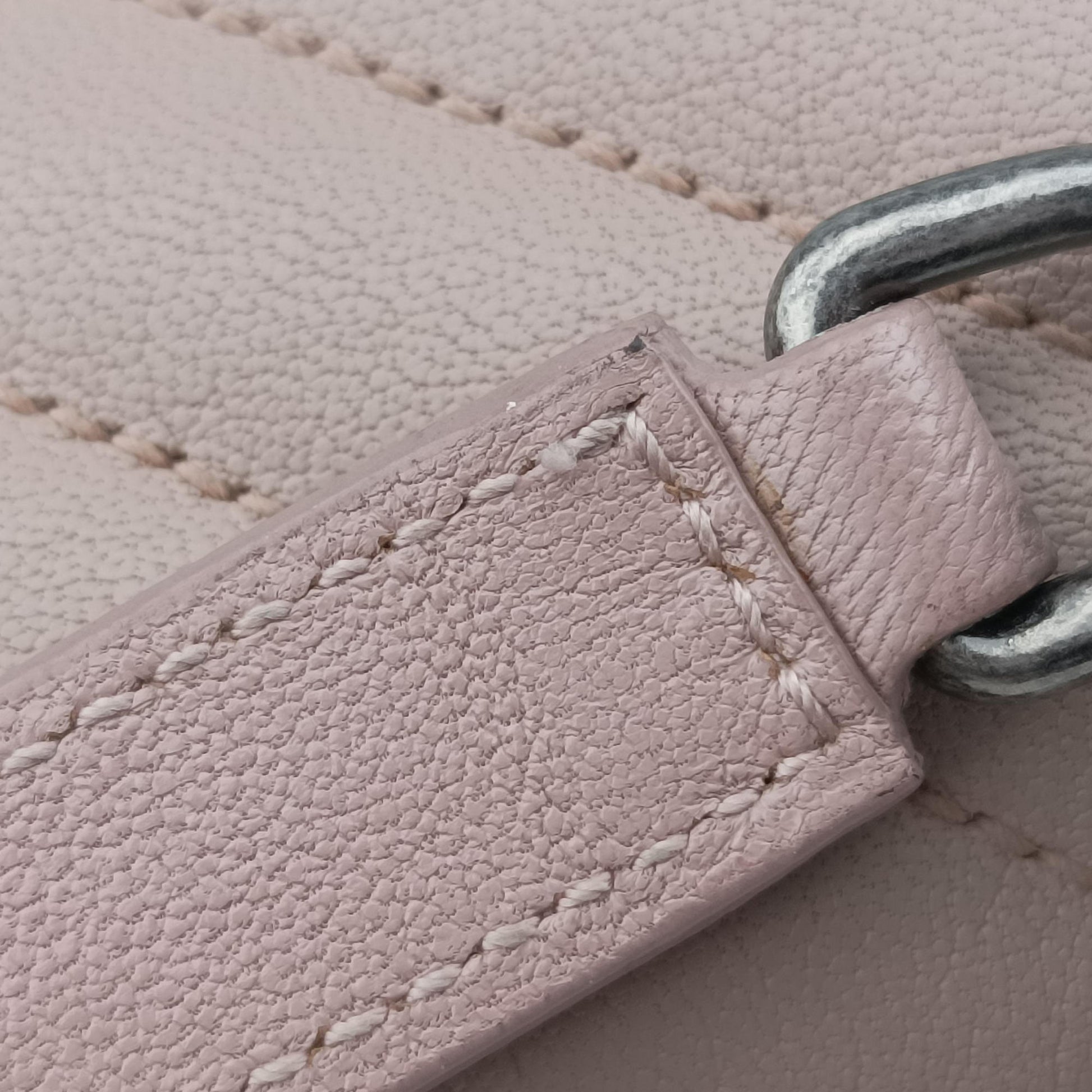 COLLEGE Pink Leather 428056 GUE428056.0916カレッジ ピンク レザー 428056 GUE428056.0916
