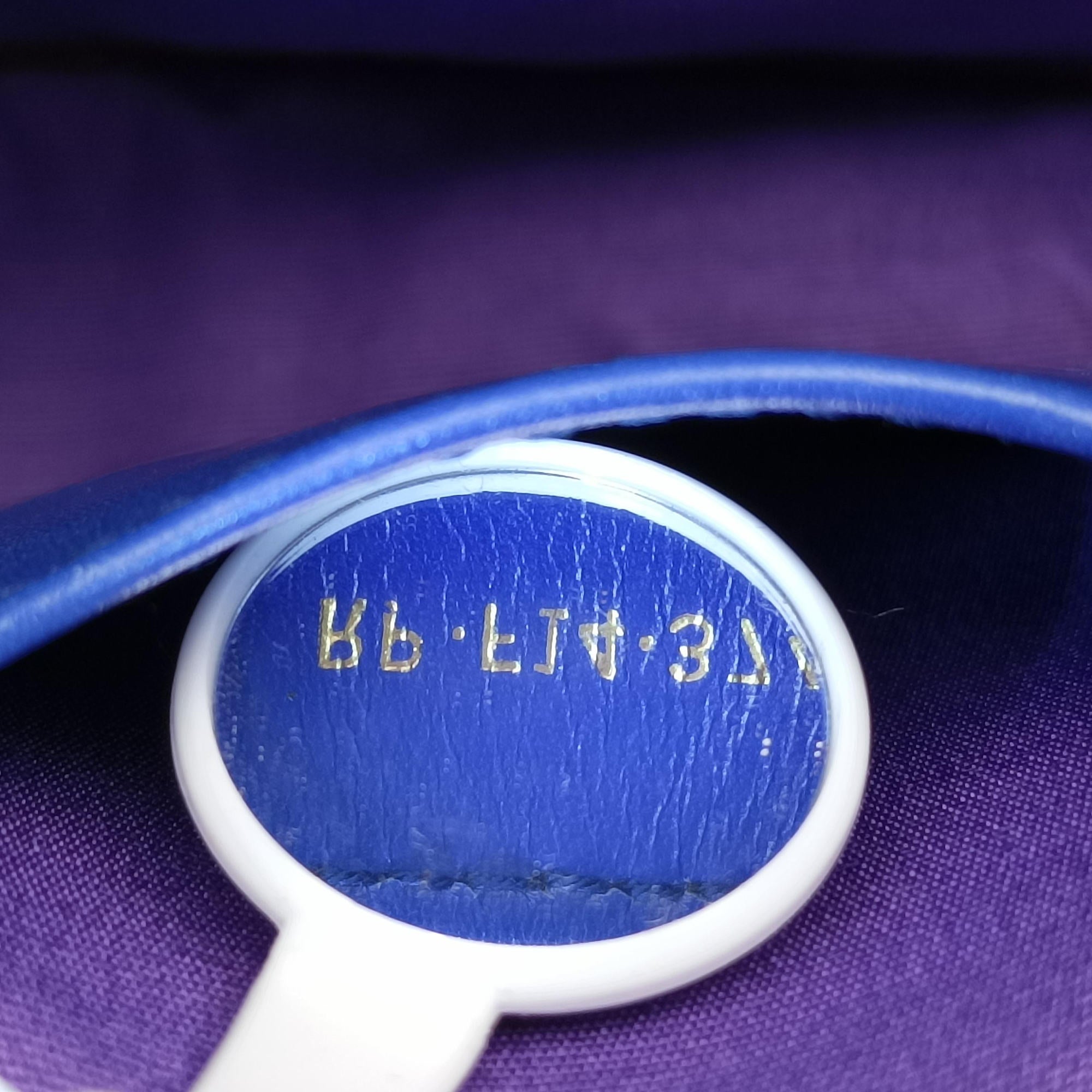 SERPENTI FOREVER Blue leather RP.F14.37425セルペンティ フォーエバー ブルー レザー RP.F14.37425