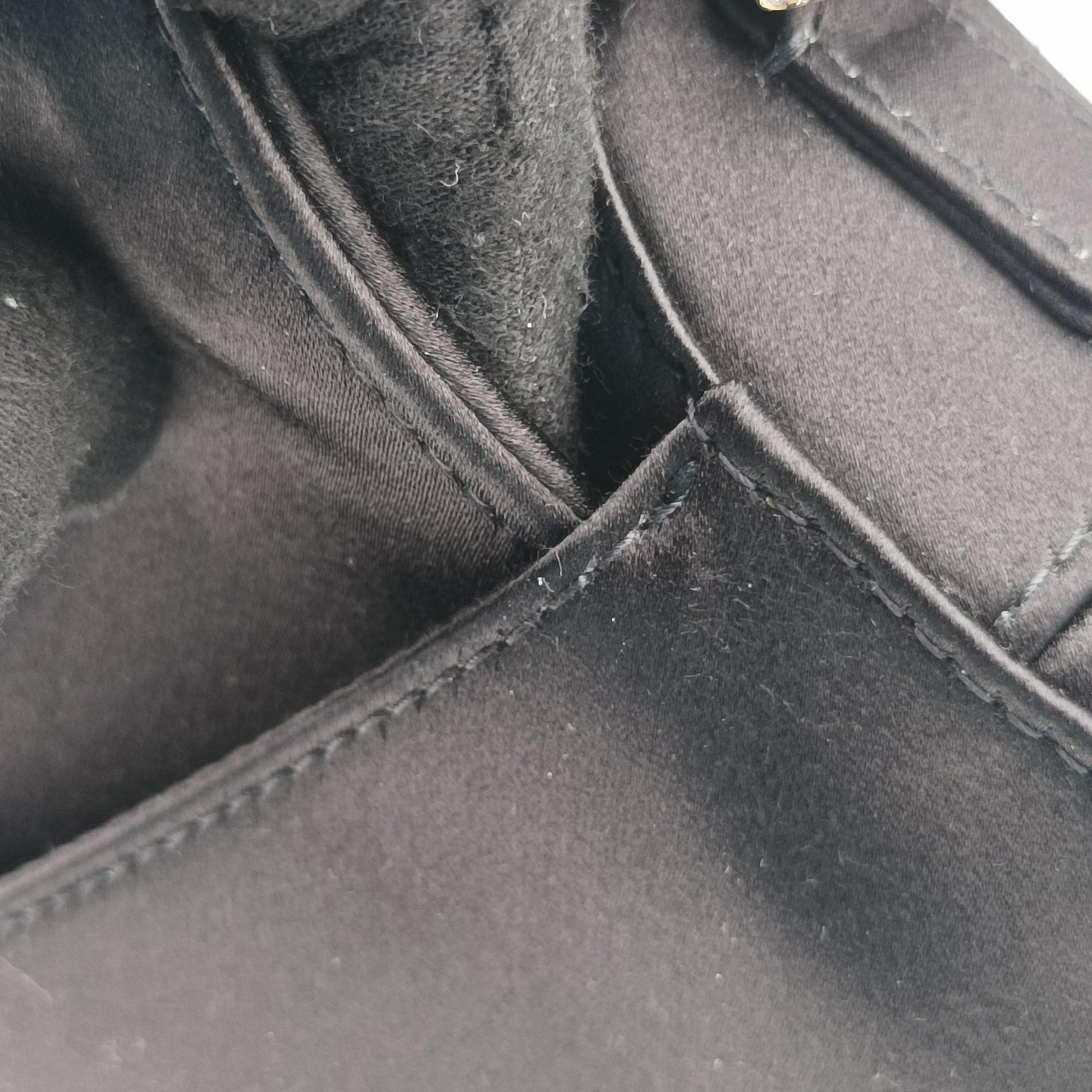 Saddle bag Black Silk 01-RU-0231サドルバッグ ブラック シルク 01-RU-0231