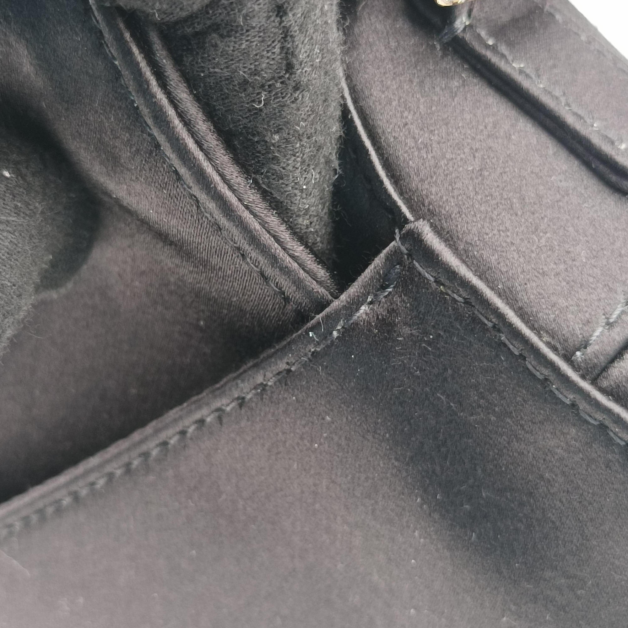 Saddle bag Black Silk 01-RU-0231サドルバッグ ブラック シルク 01-RU-0231