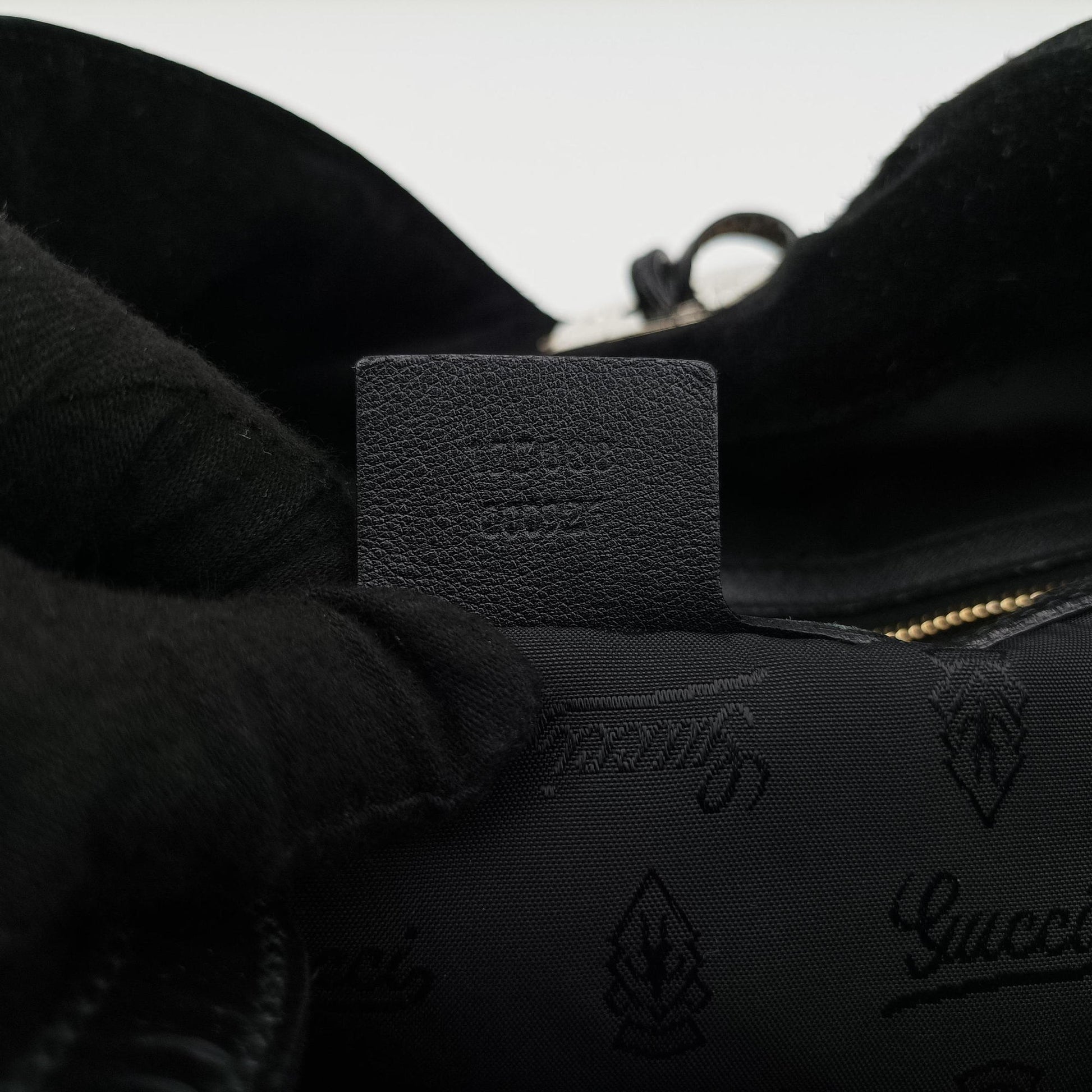 Bamboo Babouska Indy Hobo Black Suede 177088 バンブー バブースカ インディ ホーボー ブラック スエード 177088 