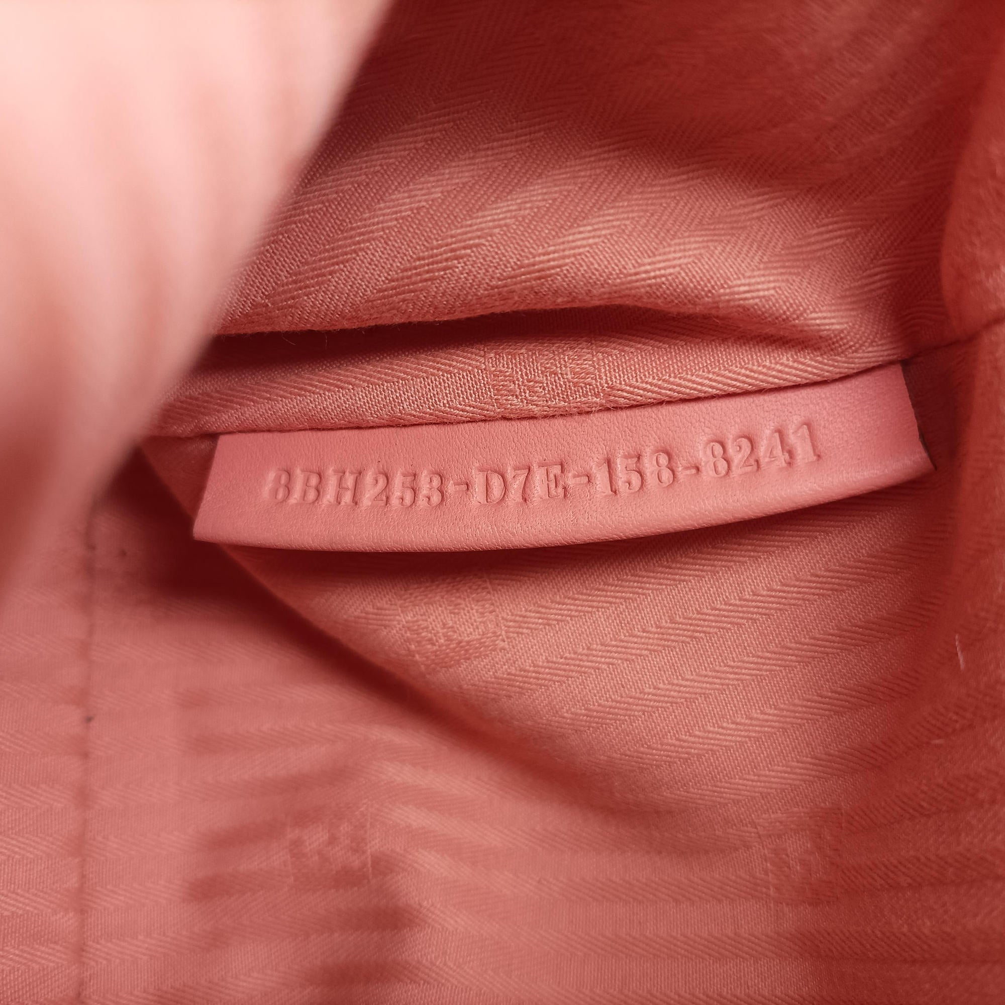 Petite 2 JOURS Pink Leather 8BH253 8BH253-D7E-158-8241プチ トゥージュール ピンク レザー 8BH253 8BH253-D7E-158-8241