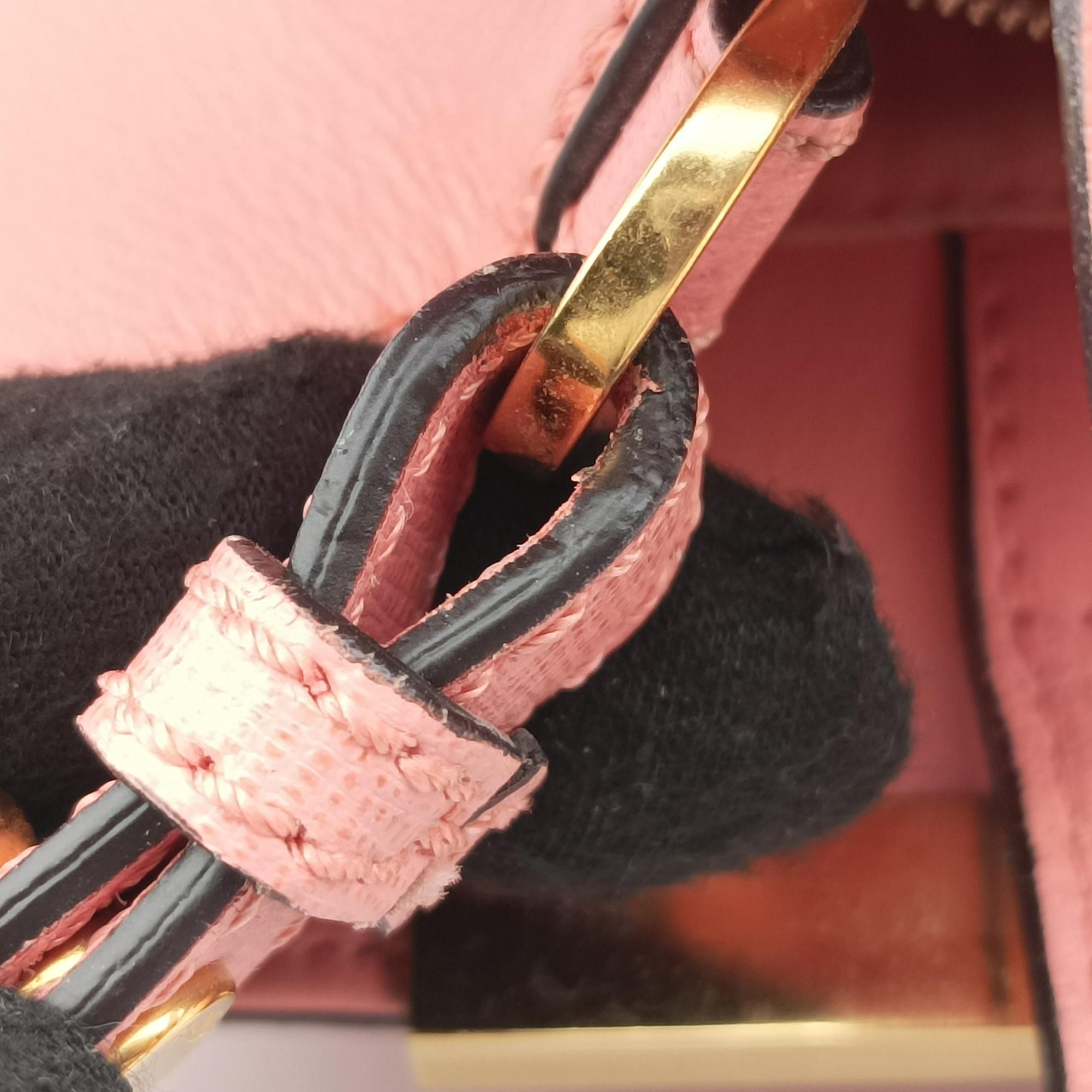 Petite 2 JOURS Pink Leather 8BH253 8BH253-D7E-158-8241プチ トゥージュール ピンク レザー 8BH253 8BH253-D7E-158-8241