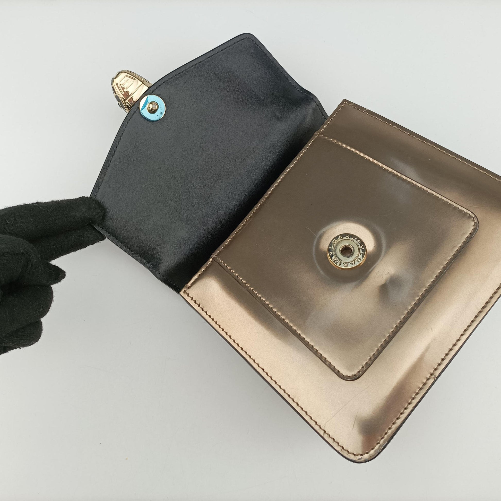 SERPENTI FOREVER Golden Enamel 2608461Yセルペンティ フォーエバー ゴールド エナメル 2608461Y