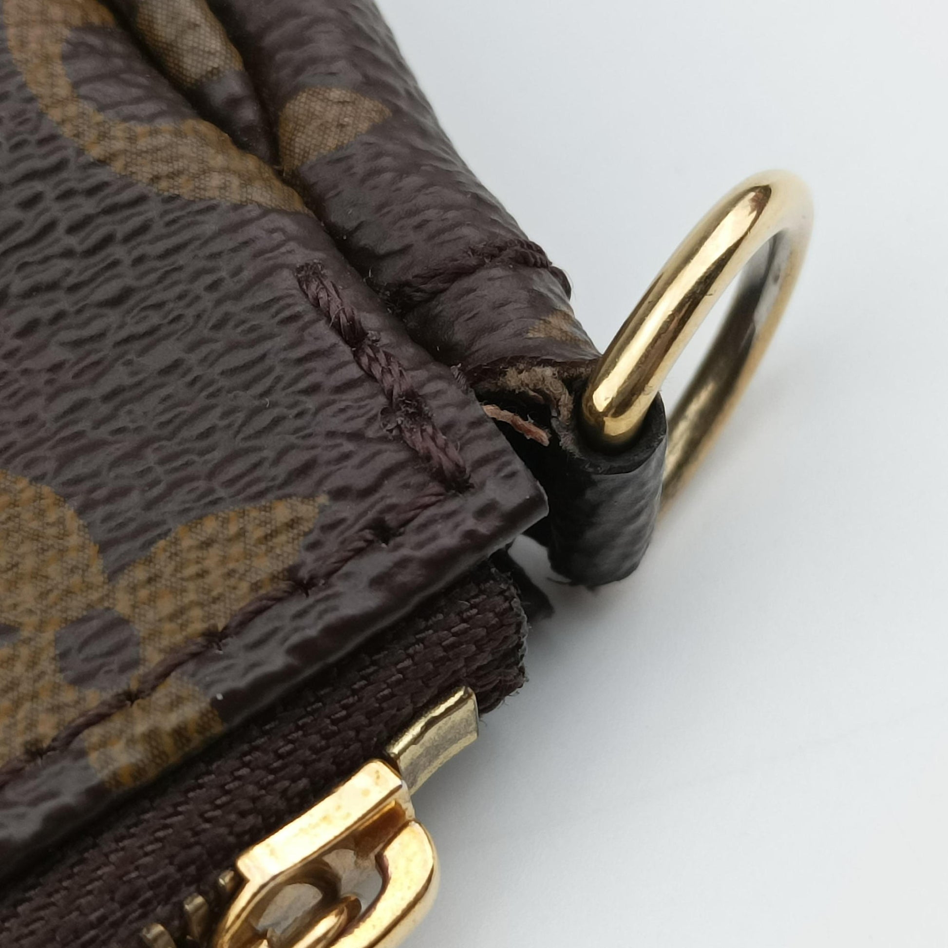 MULTI POCHETTE ACCESSOIRES MARRON×ROSE CLAIRE Monogram Canvas M44840 IC Chipミュルティポシェットアクセソワール マロン×ローズ クレール モノグラムキャンバス M44840 ICチップ