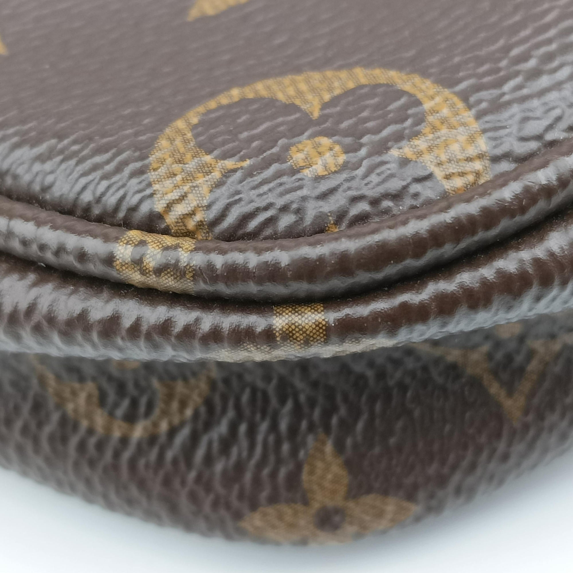 MULTI POCHETTE ACCESSOIRES MARRON×ROSE CLAIRE Monogram Canvas M44840 IC Chipミュルティポシェットアクセソワール マロン×ローズ クレール モノグラムキャンバス M44840 ICチップ