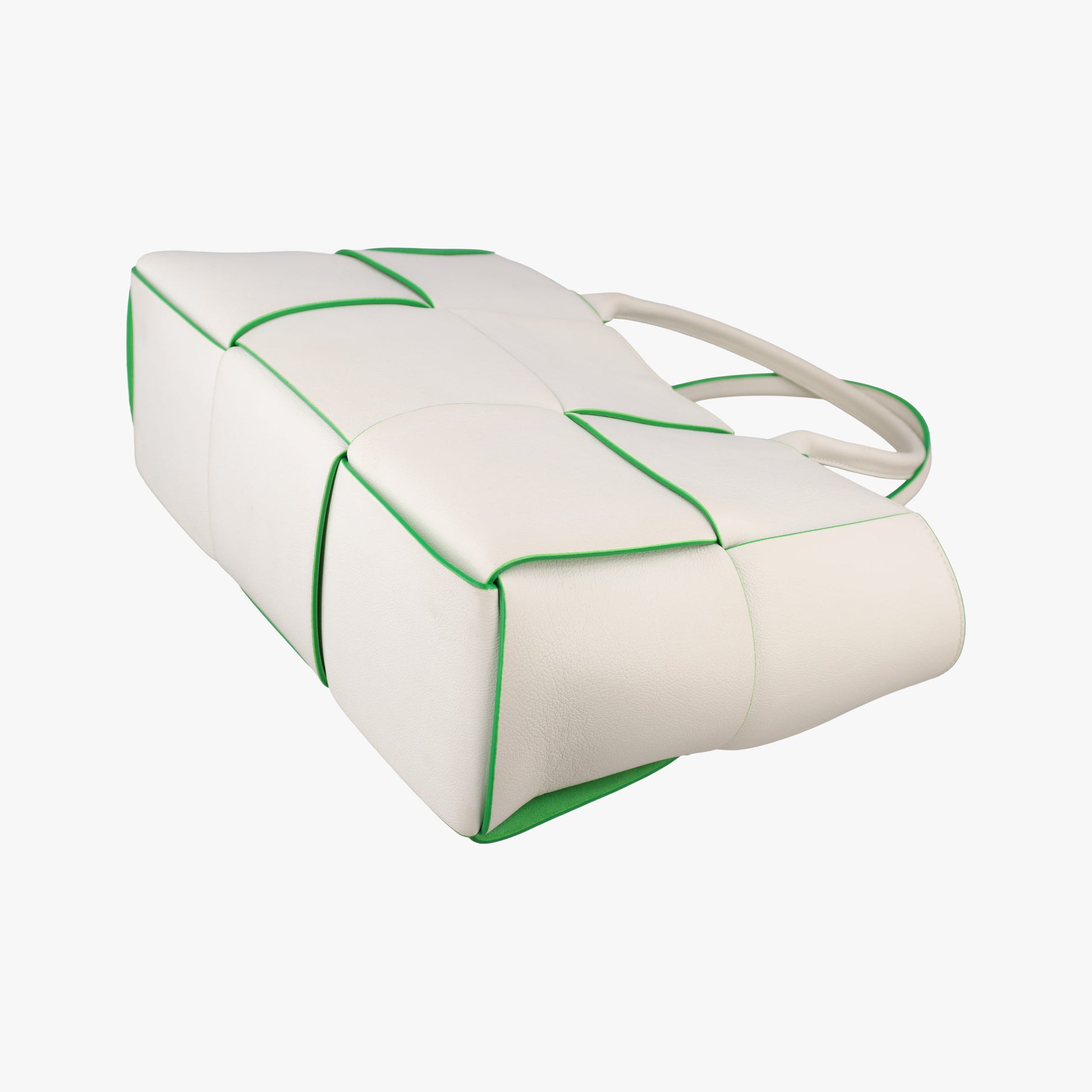 THE ARCO Tote White×Green lambskin B10028381Eザ アルコ トート ホワイト×グリーン ラムスキン B10028381E