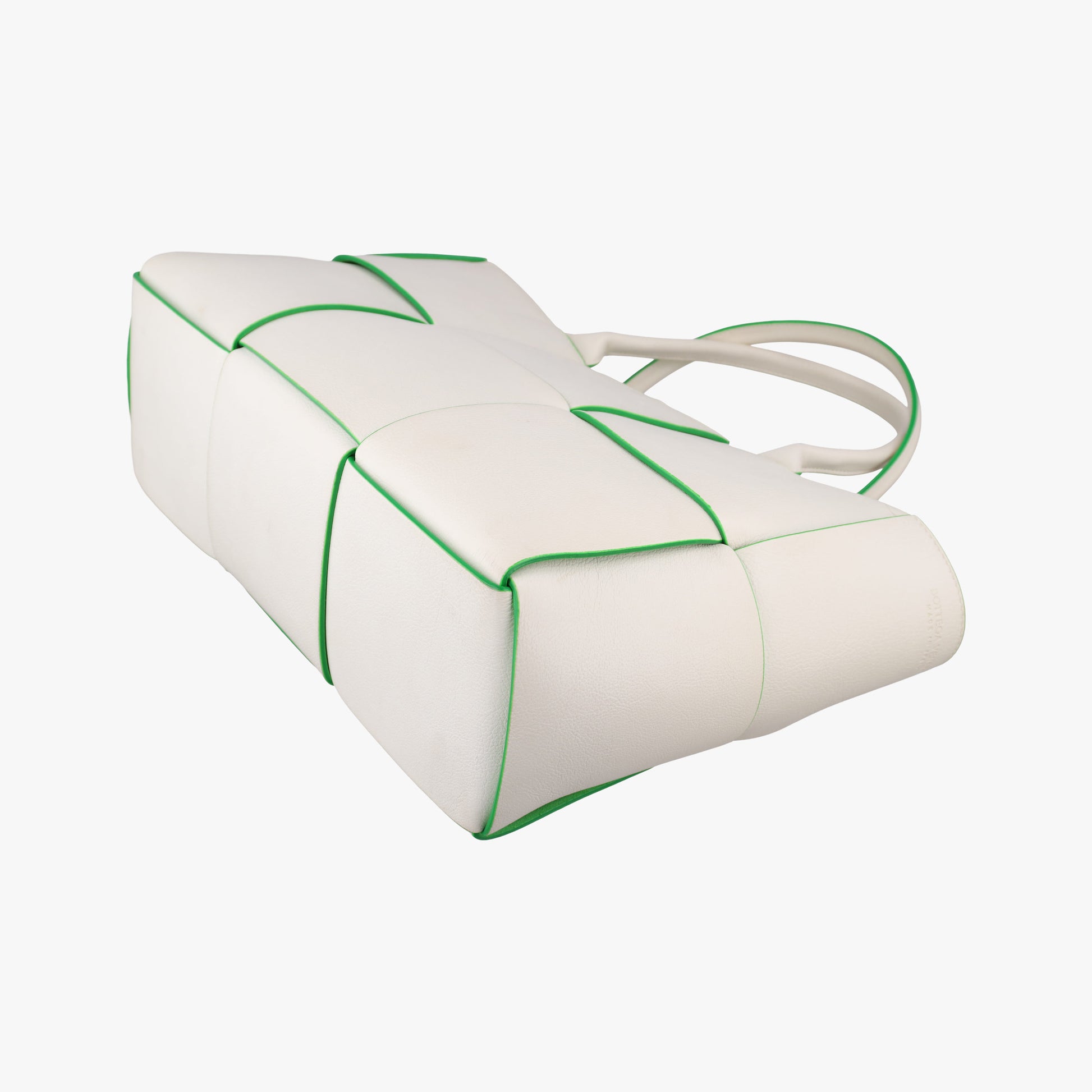 THE ARCO Tote White×Green lambskin B10028381Eザ アルコ トート ホワイト×グリーン ラムスキン B10028381E