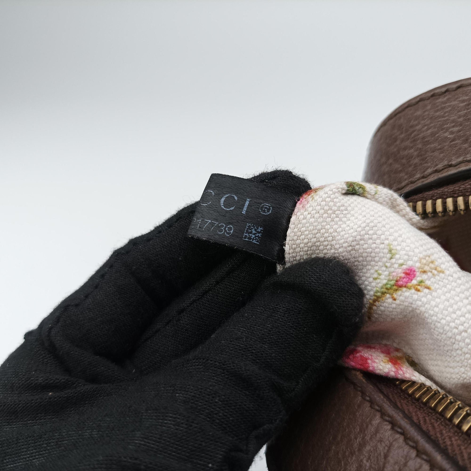 Neo Messenger beige×brown PVC coated canvas ×Leather 476466 C034217739ネオ メッセンジャー ベージュ×ブラウン PVCコーティングキャンバス×レザー 476466 C034217739