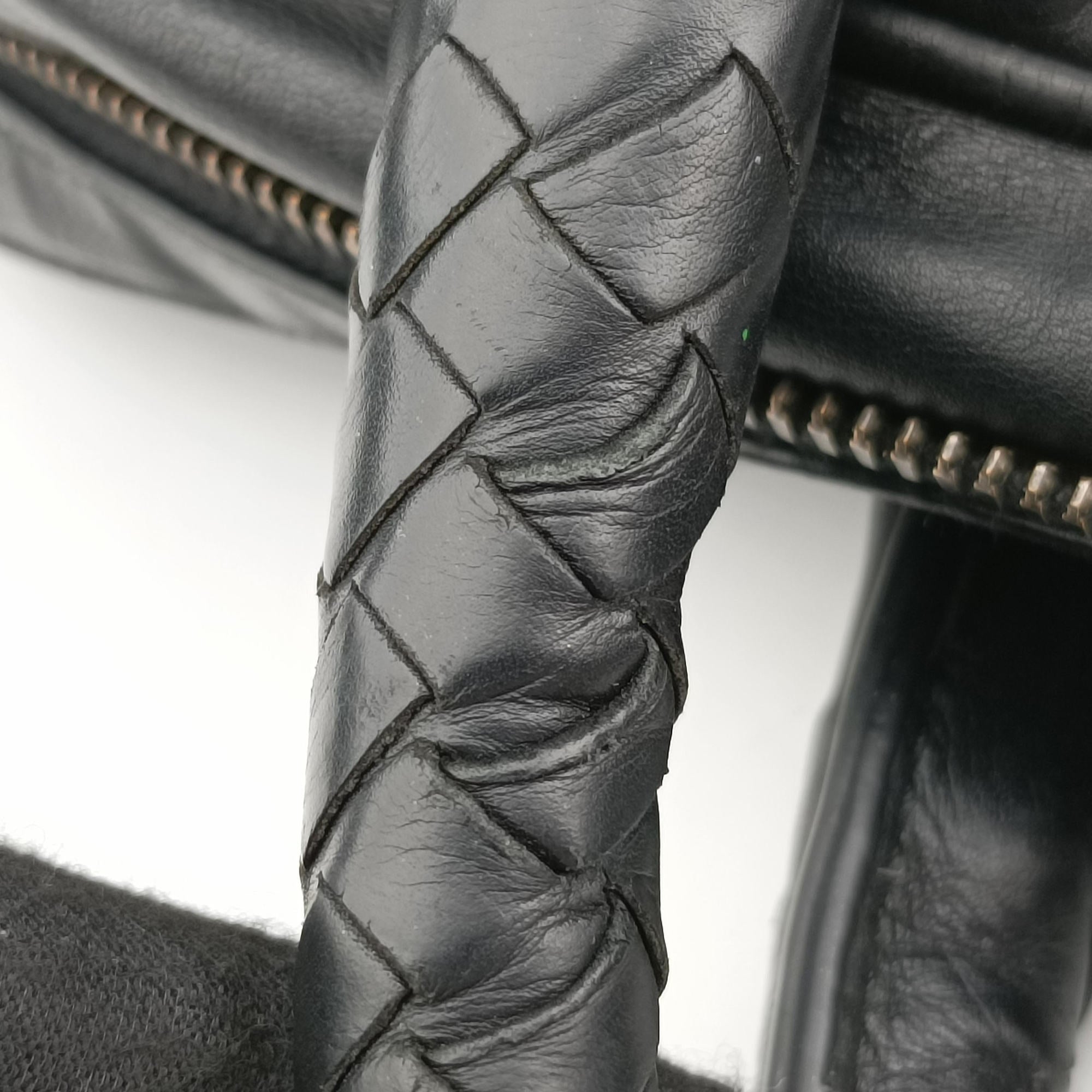 Intrecciato Black lambskin B01209693Rイントレチャート ブラック ラムスキン B01209693R