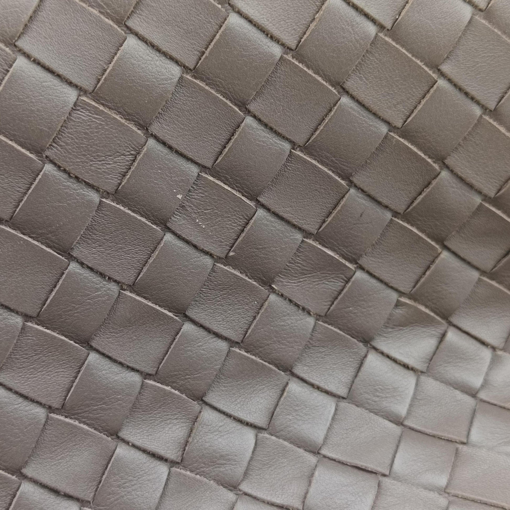 Roma Intrecciato Brown lambskin B00409209Pローマ イントレチャート ブラウン ラムスキン B00409209P