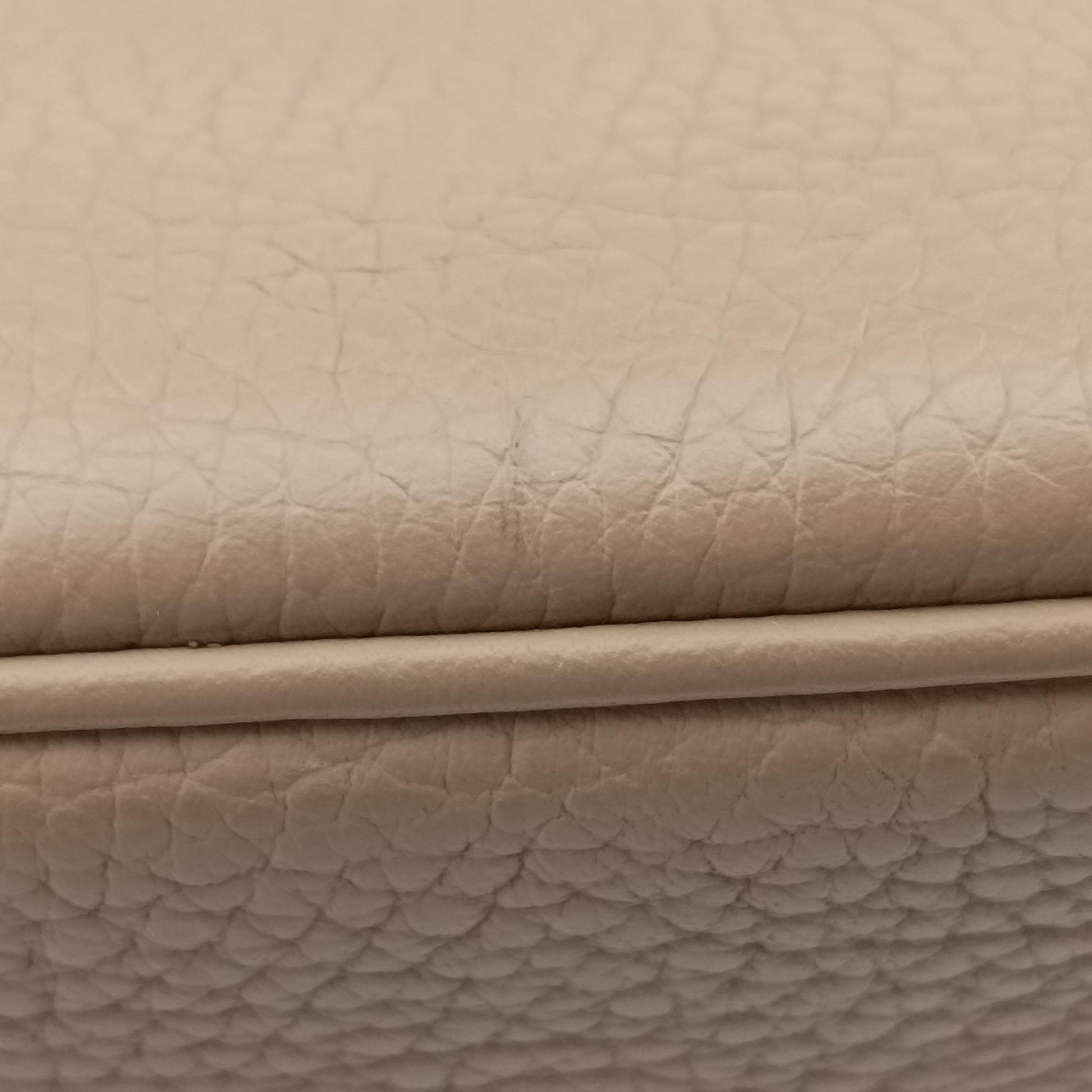 Diorissimo Beige Leather 19-MA-0153ディオリッシモ ベージュ レザー 19-MA-0153