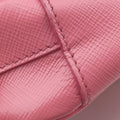 Ribbon Camera Pink Saffiano leather 1N1674 42 Iリボンカメラ ピンク サフィアーノレザー 1N1674 42 I