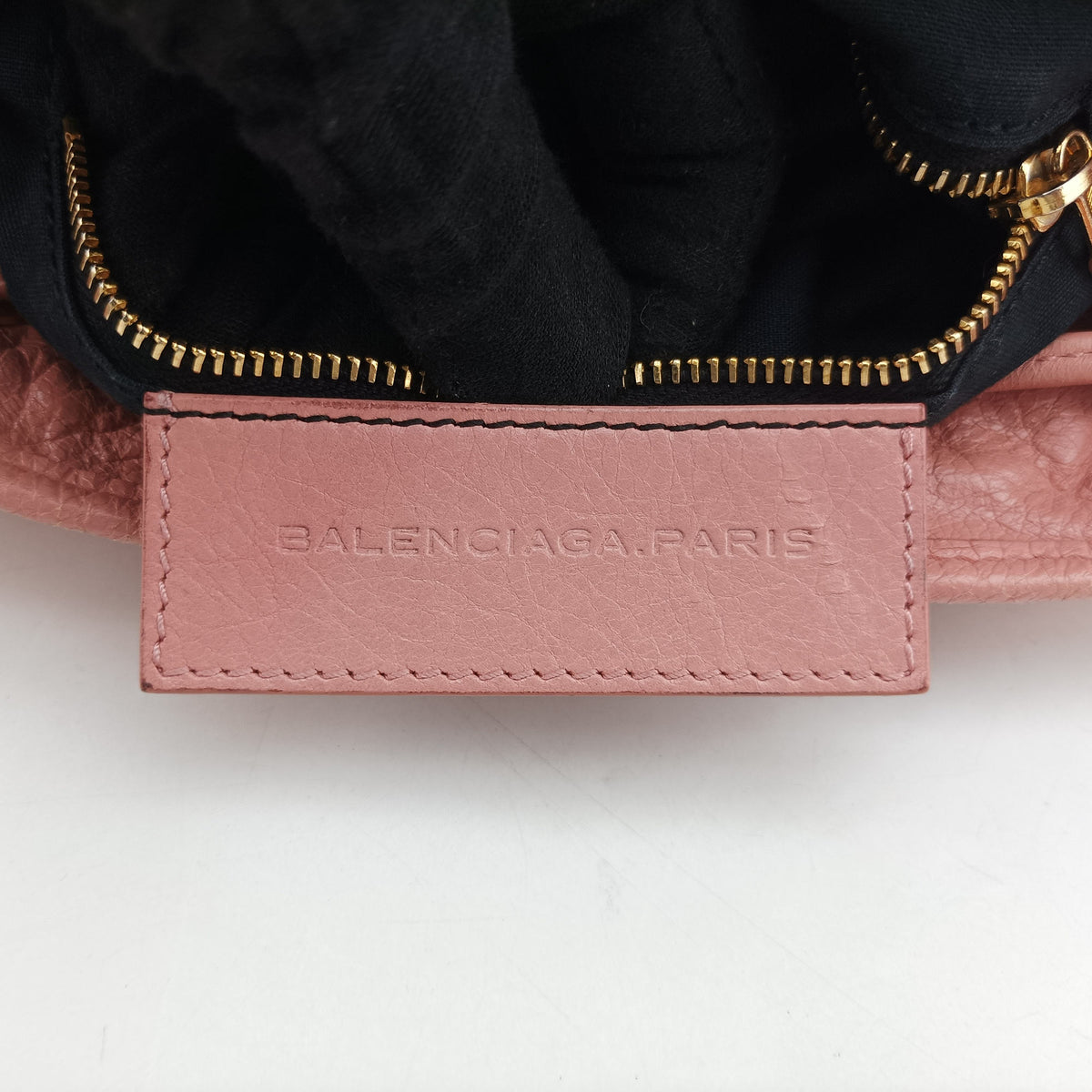 Pompon Pink Leather 285439.6820 I.1669ポンポン ピンク レザー 285439.6820 I.1669