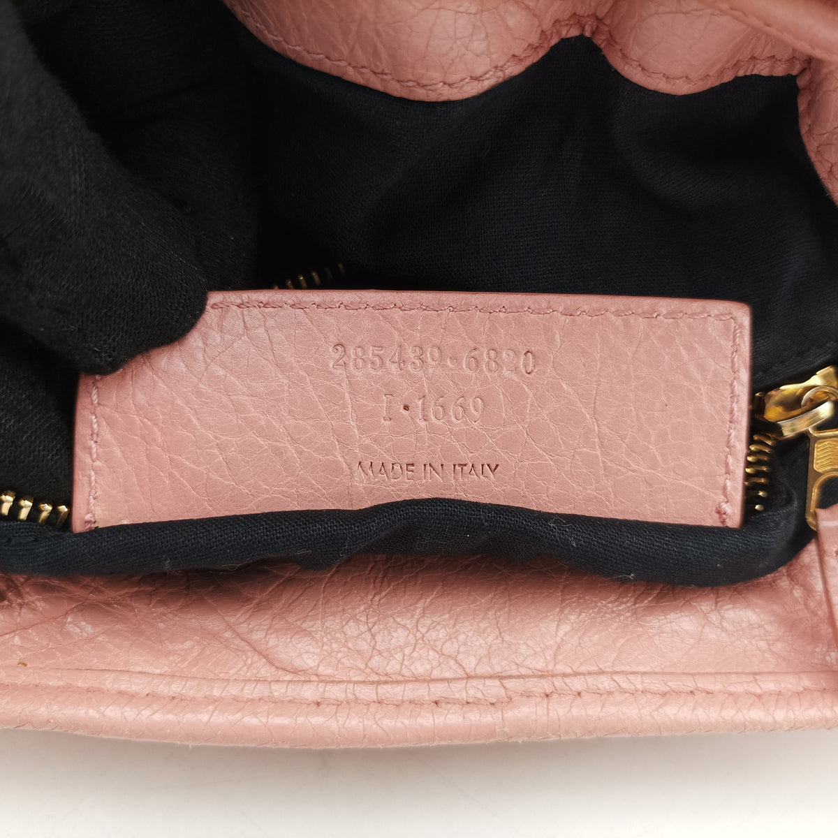 Pompon Pink Leather 285439.6820 I.1669ポンポン ピンク レザー 285439.6820 I.1669
