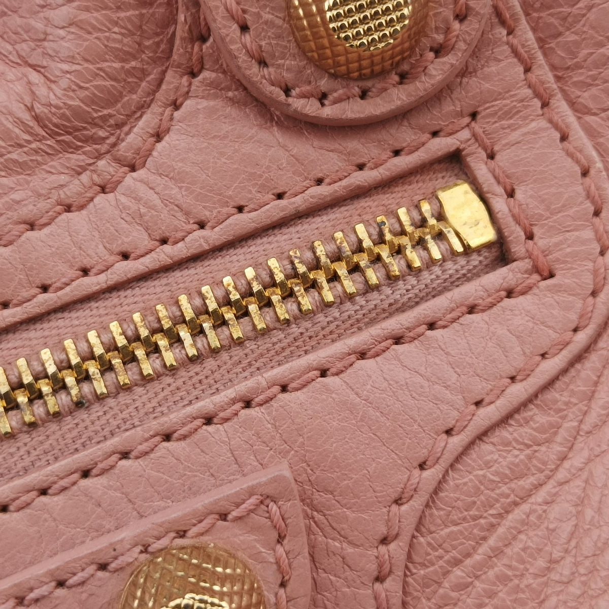 Pompon Pink Leather 285439.6820 I.1669ポンポン ピンク レザー 285439.6820 I.1669