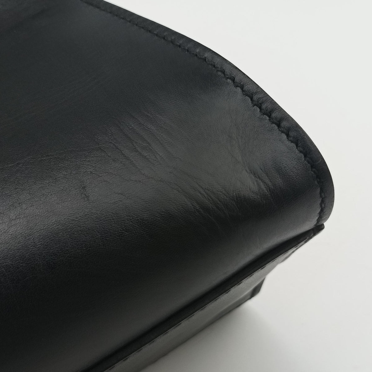 Bamboo Web Nymphaea Black Leather 459076 E021144074ニムフェア バンブー ウェブ ブラック レザー 459076 E021144074