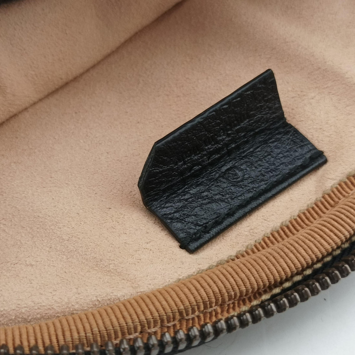 GG Marmont Black Leather 524597 GGマーモント ブラック レザー 524597
