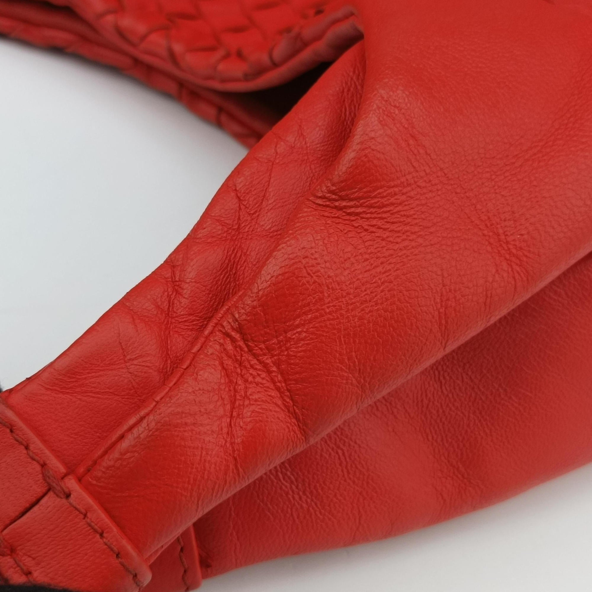 CAMPANA Intrecciato Red lambskin B00106913Mカンパーナ イントレチャート レッド ラムスキン B00106913M
