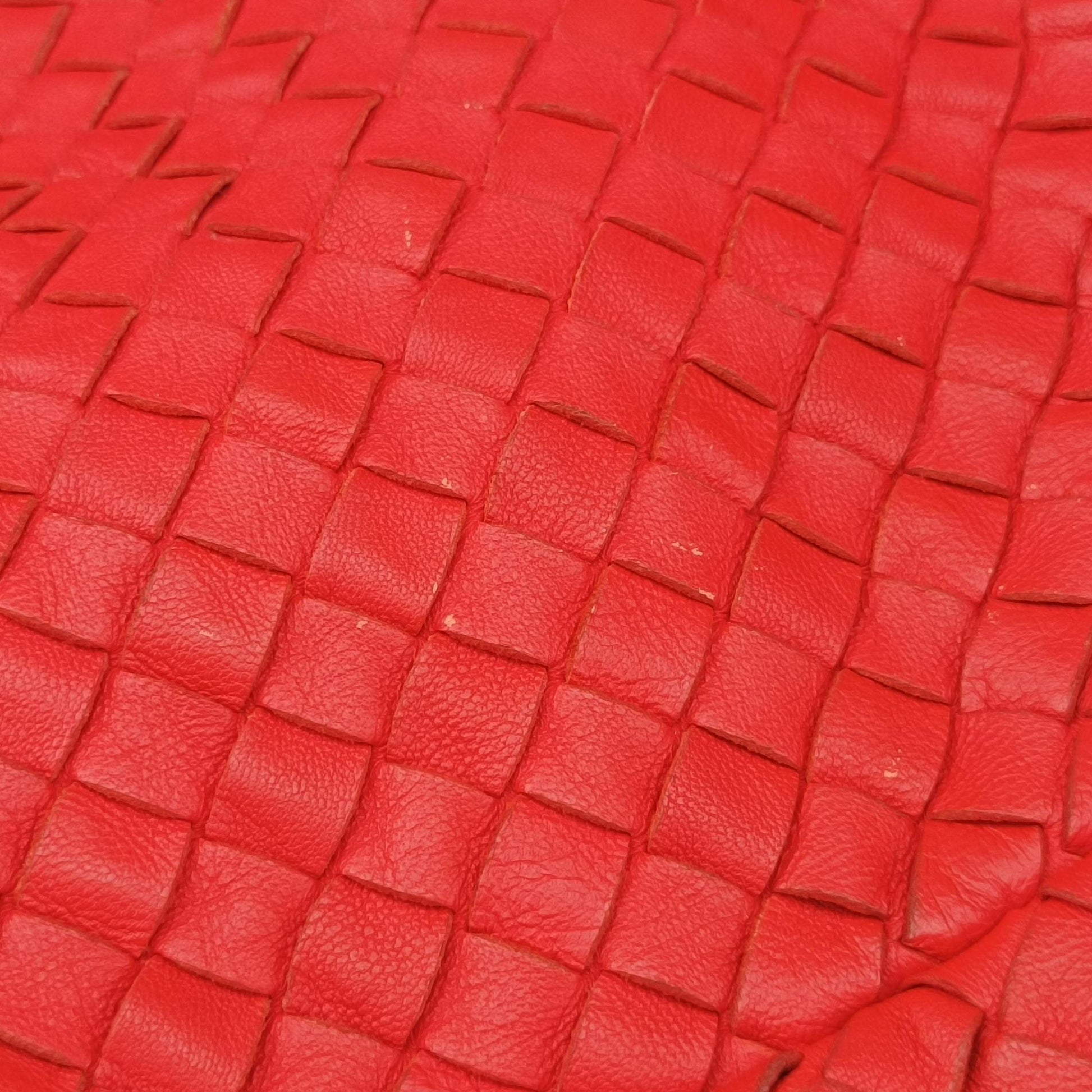 CAMPANA Intrecciato Red lambskin B00106913Mカンパーナ イントレチャート レッド ラムスキン B00106913M