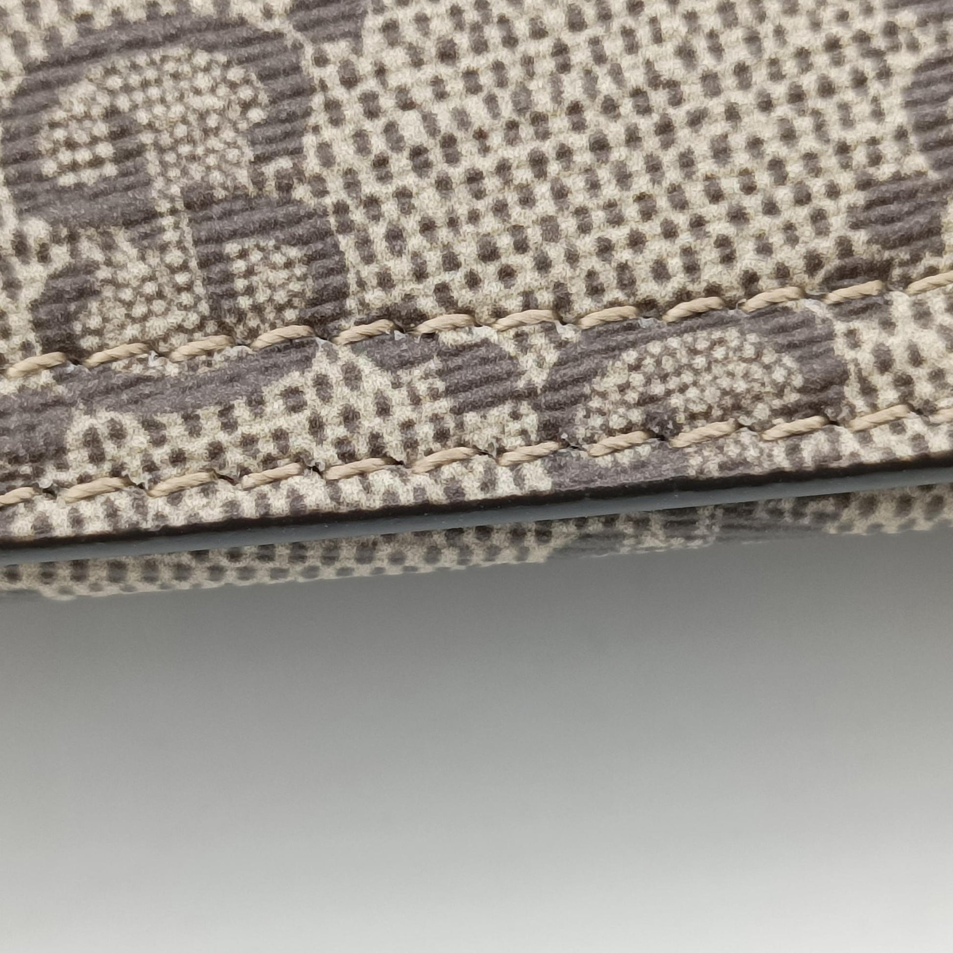 love heart Brown PVC coated canvas 678133 D036885243ラブ ハート ブラウン PVCコーティングキャンバス 678133 D036885243