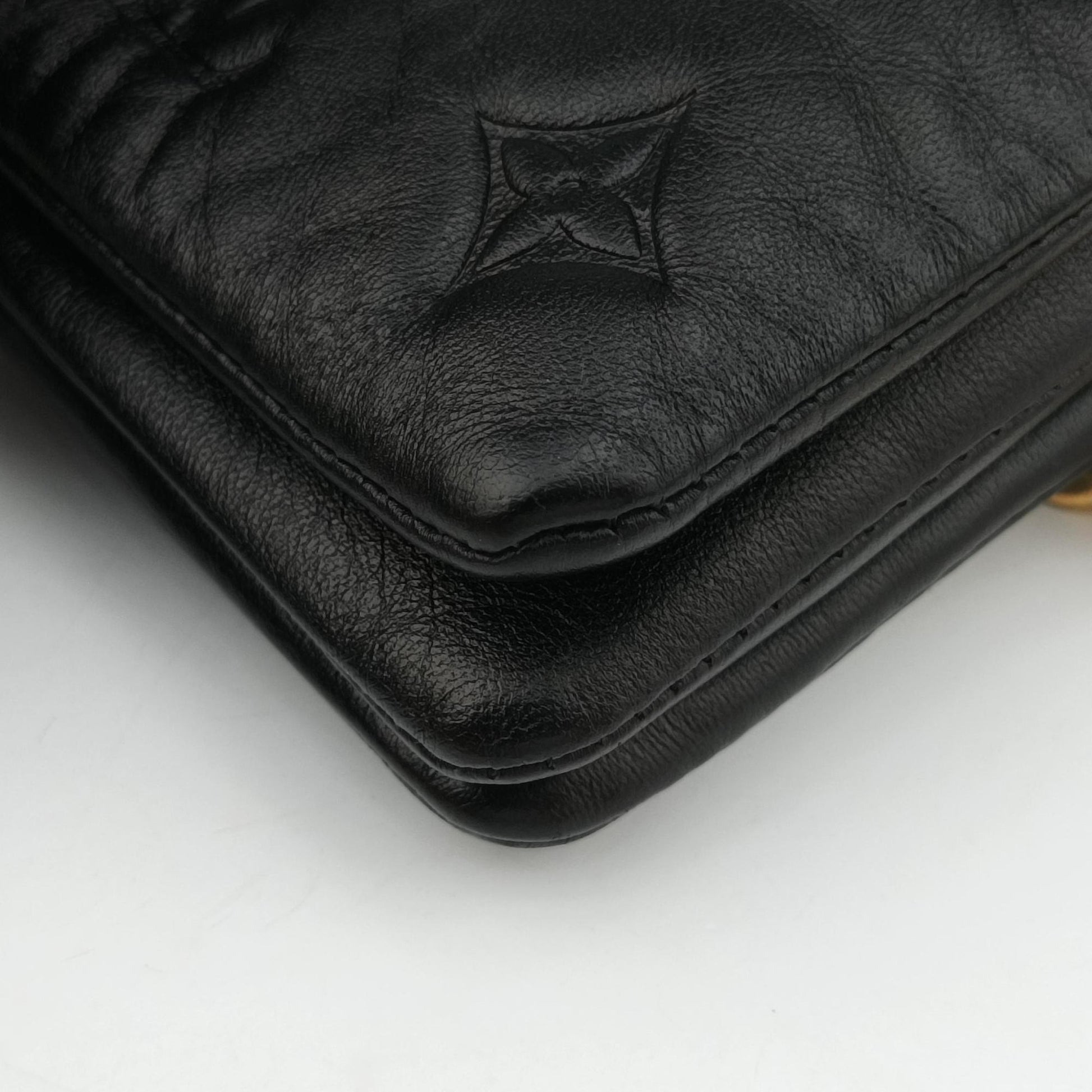 COUSSIN Noir lambskin M81125 IC Chipクッサン ノワール ラムスキン M81125 ICチップ