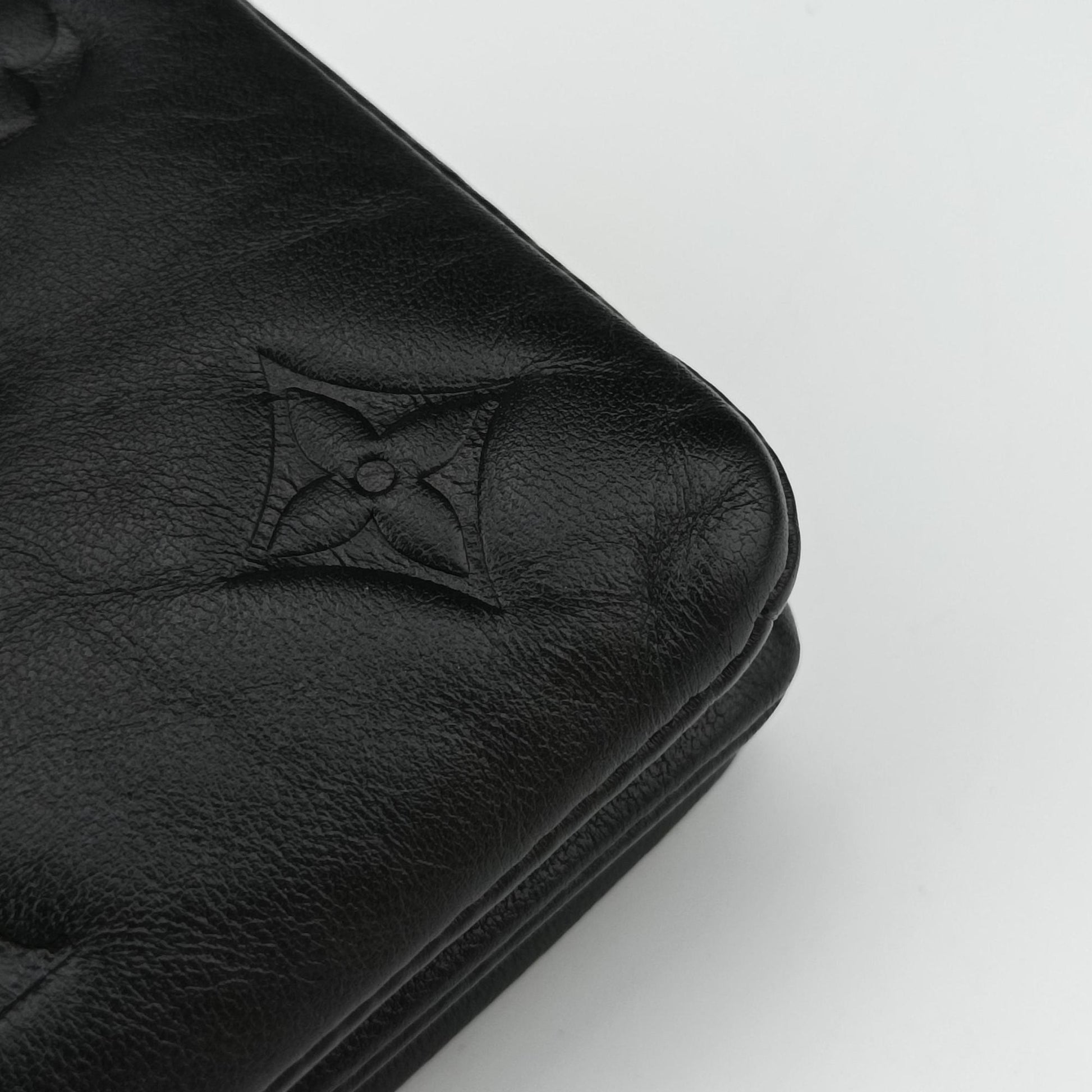COUSSIN Noir lambskin M81125 IC Chipクッサン ノワール ラムスキン M81125 ICチップ