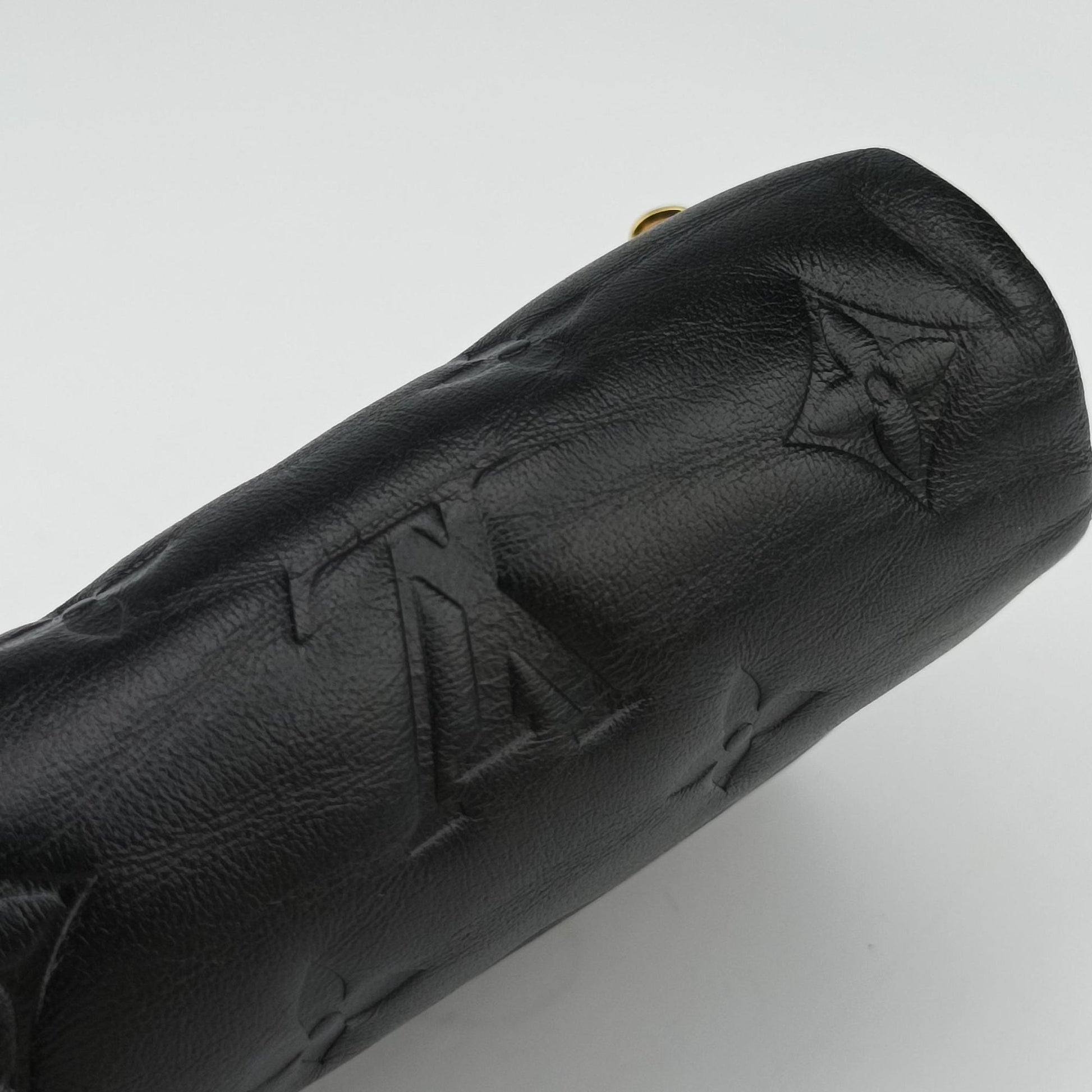 COUSSIN Noir lambskin M81125 IC Chipクッサン ノワール ラムスキン M81125 ICチップ
