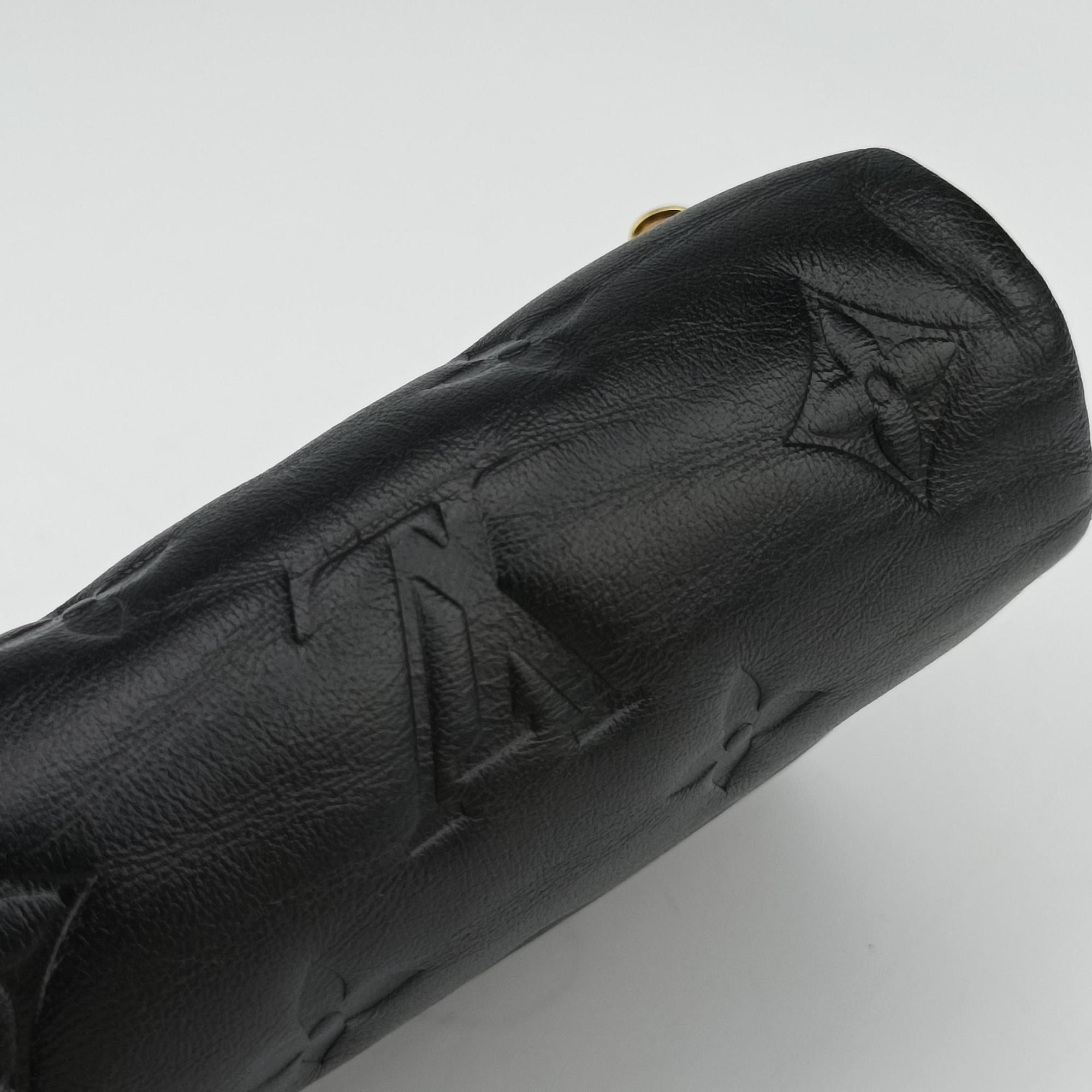 COUSSIN Noir lambskin M81125 IC Chipクッサン ノワール ラムスキン M81125 ICチップ